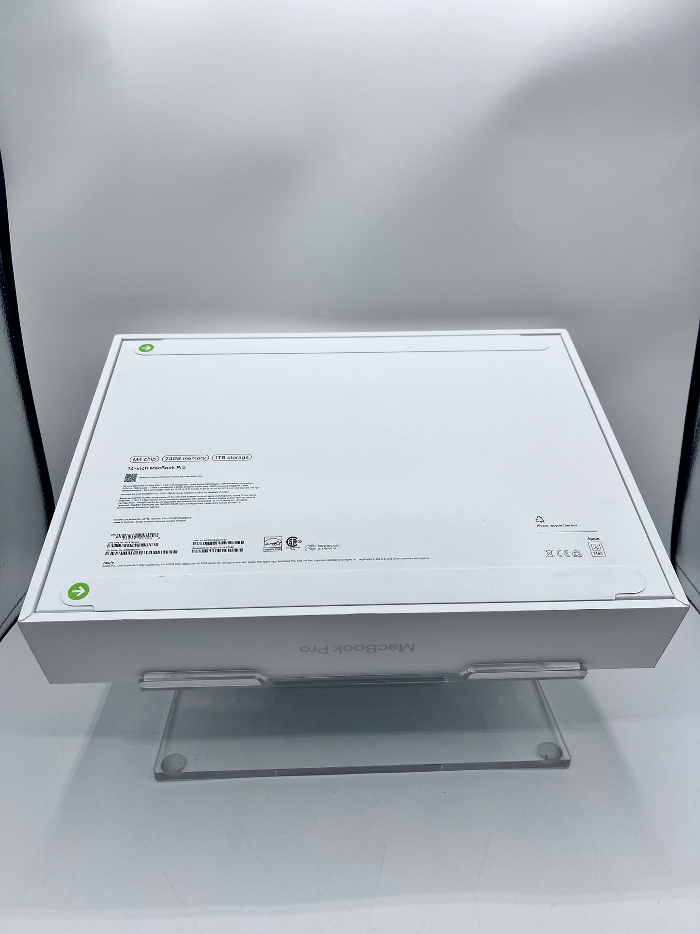 Apple MacBook Pro 14" M4 Chip A3112 MCX14LL/A 24GB 1TB 100% BH - Silver READ