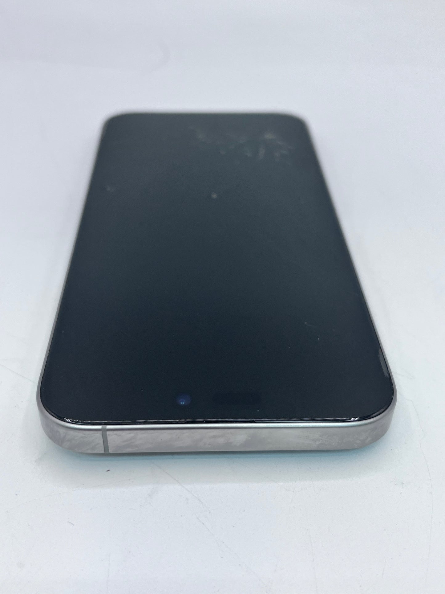 Unlocked Apple iPhone 15 Pro Max A2849 MU6D3LL/A 512GB Natural Titanium