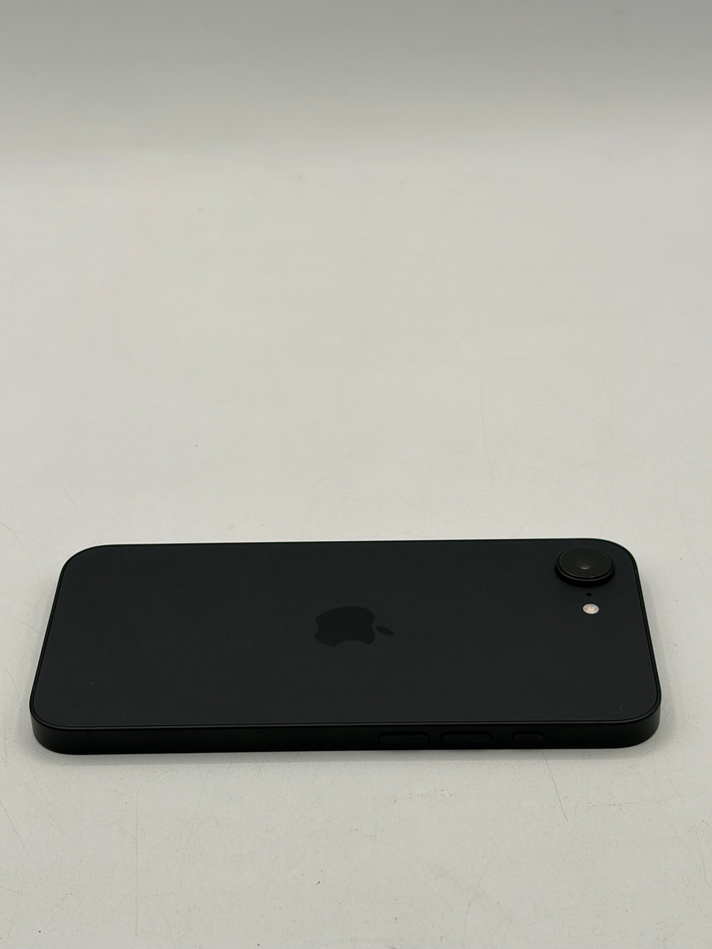 Verizon Only Apple iPhone 17e 256GB A3575 MHRN4LL/A Black 100% Battery Near Mint