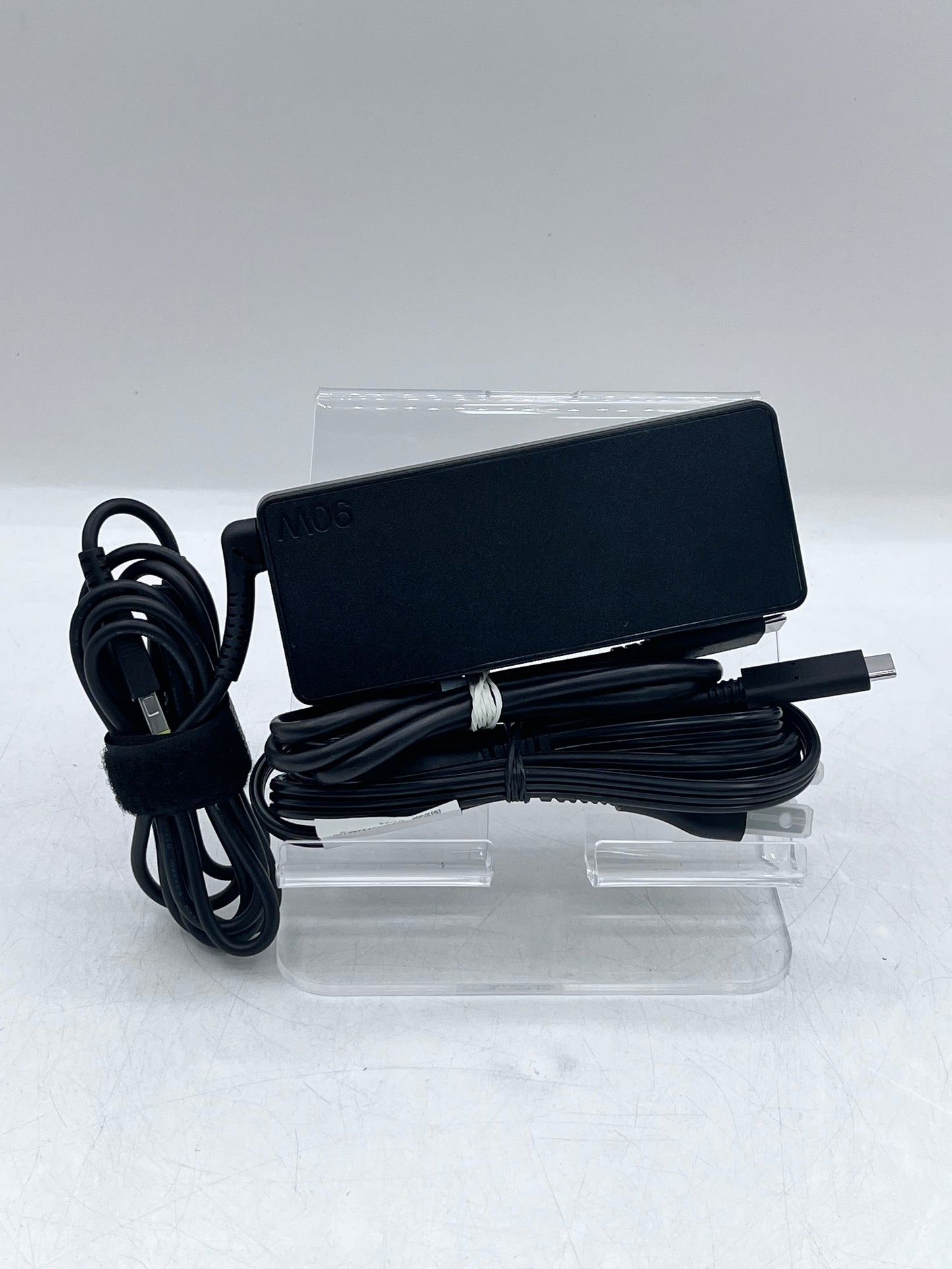 LENOVO Thinkpad Universal USB- C (LDA-KP) - Black - New Open Box