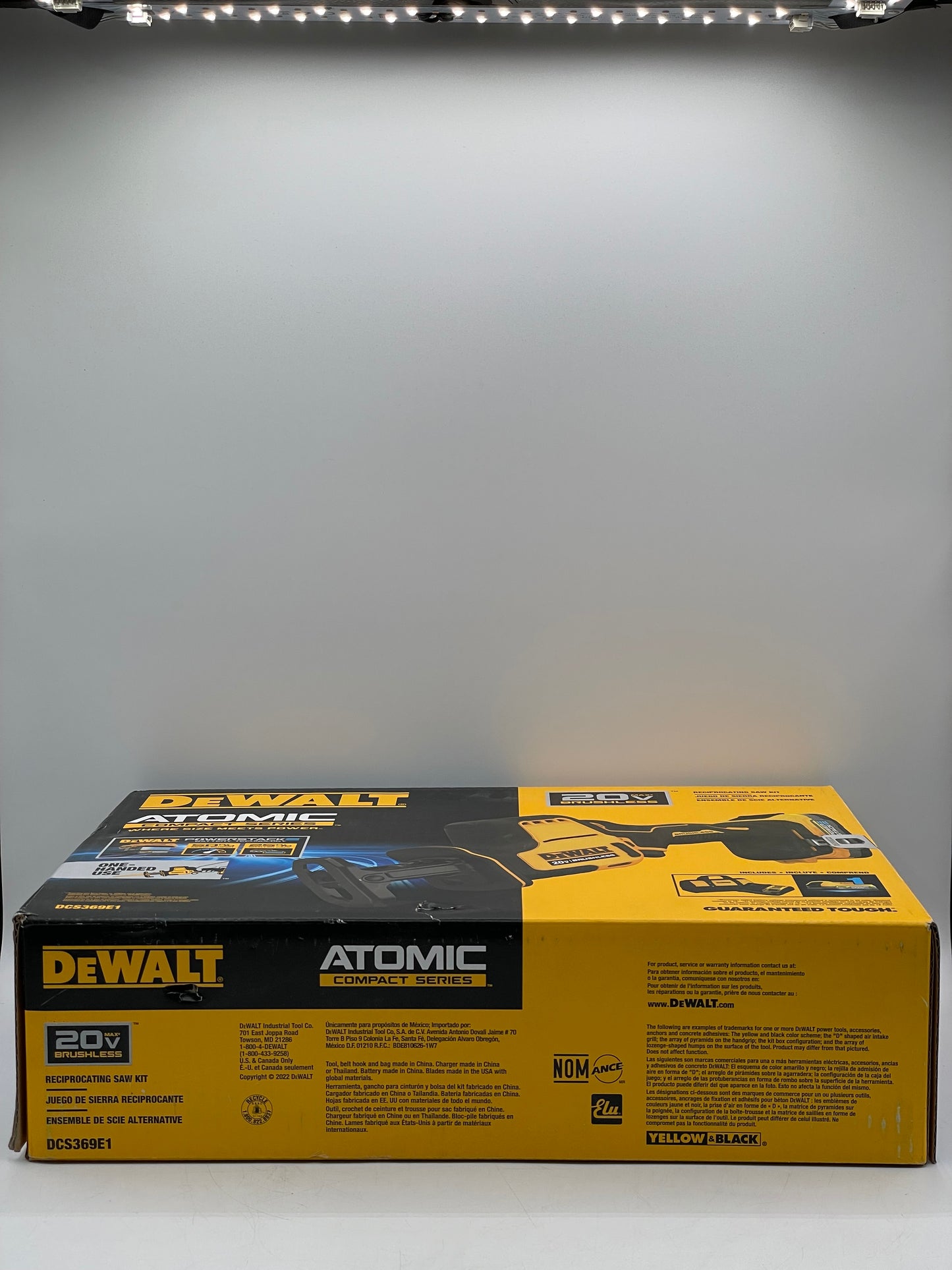 DEWALT DCS369E1 20V MAX ATOMIC BL 1-Handed Reciprocating Saw Kit (1.7 Ah) New