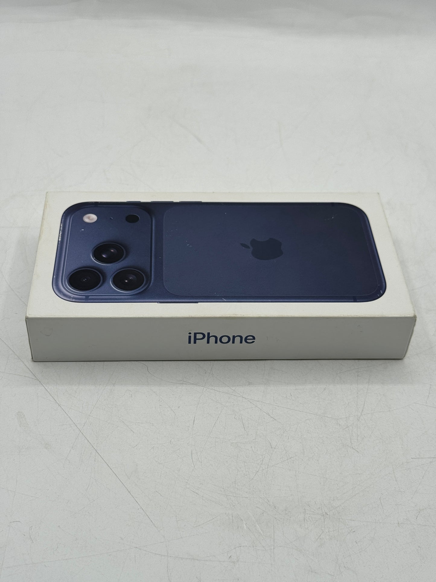 Unlocked Apple iPhone 17 Pro 256GB A3256 MG7M4LL/A Deep Blue SEALED BRAND NEW