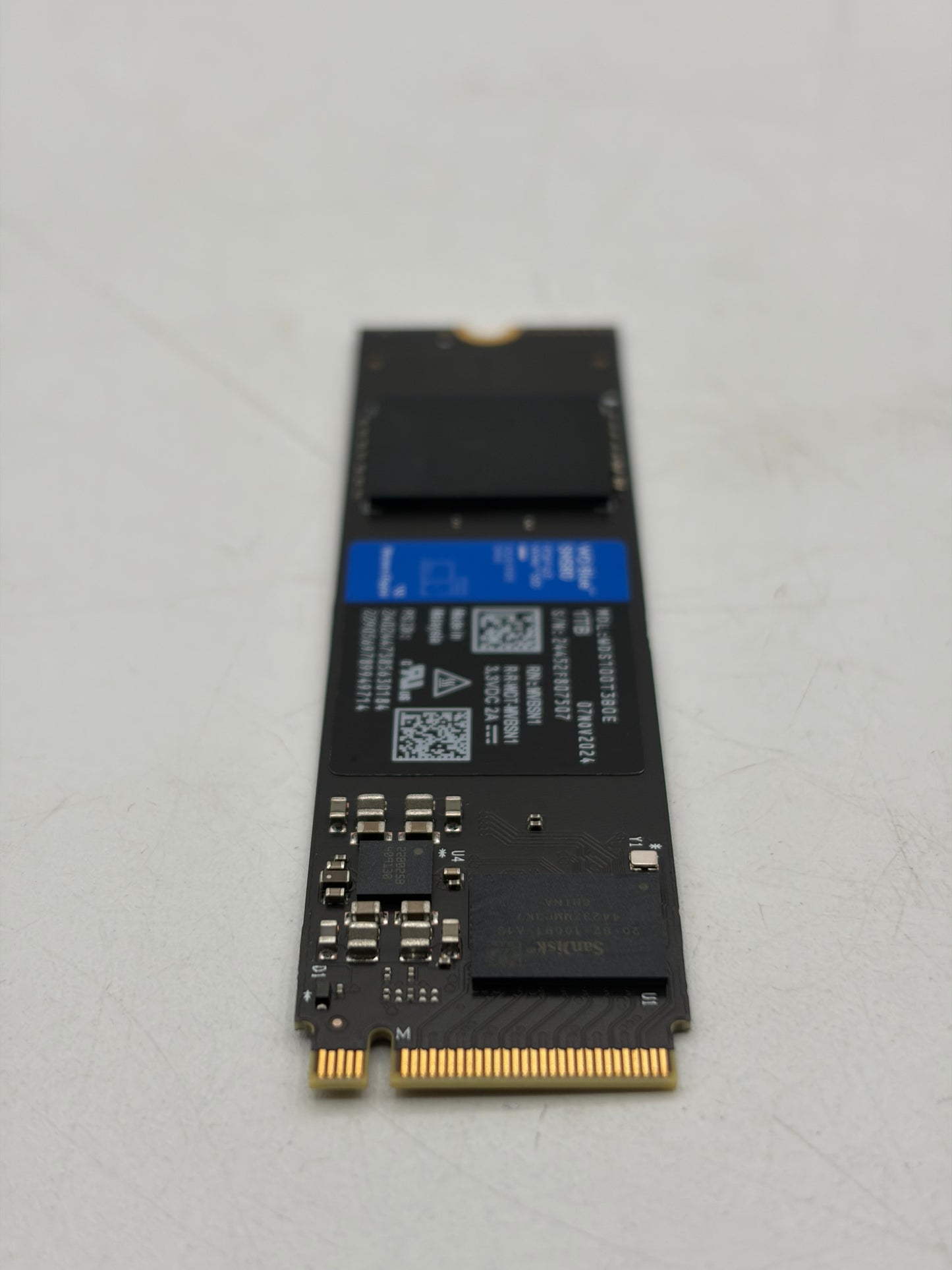 WD - Blue SN580 1TB Internal SSD PCIe 4.0 Gen 4 x4 NVMe 2280mm WDS100T3B0E