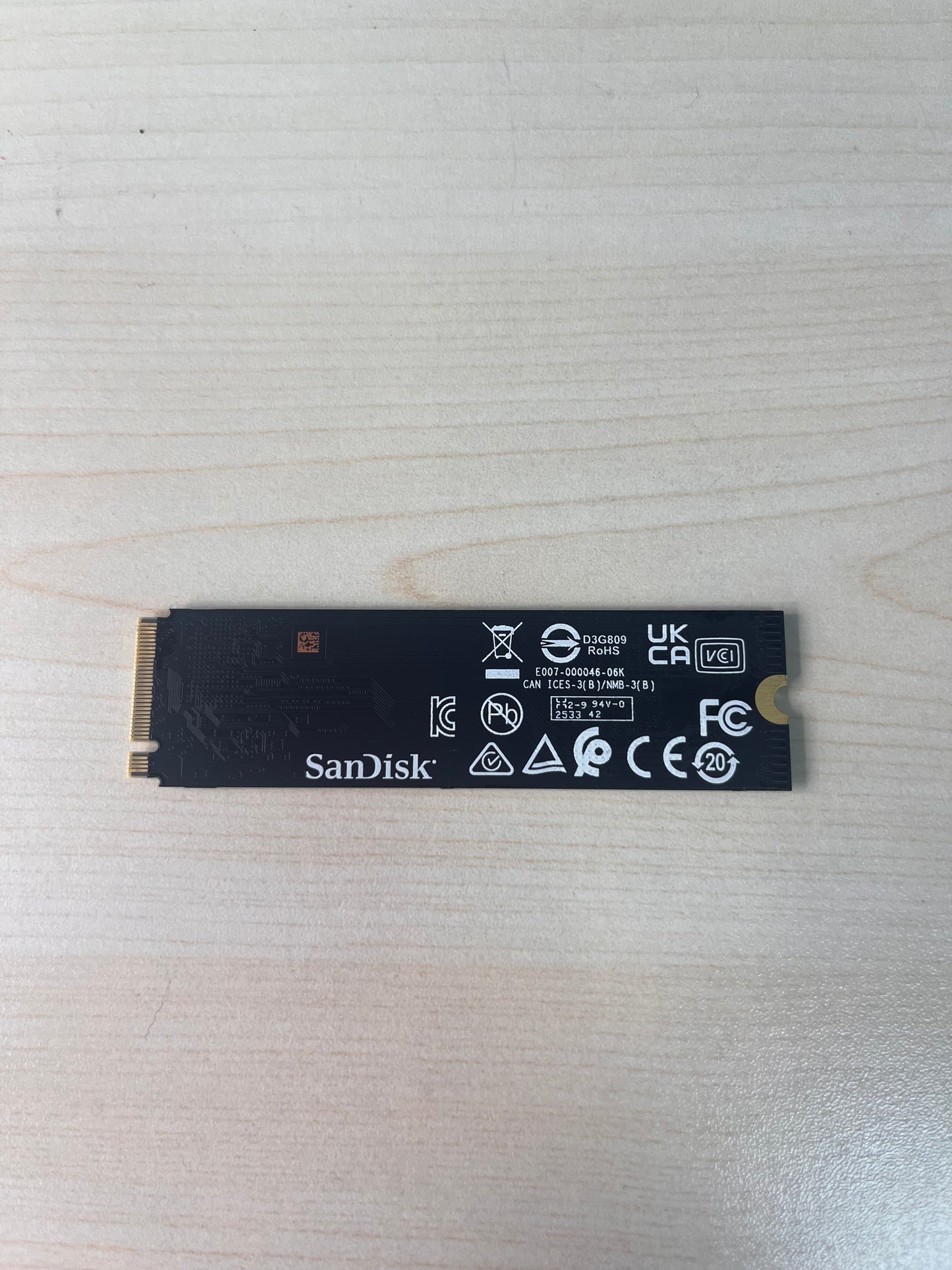 WD Western Digital WD SN3000 2TB M.2 2280 NVMe SSD - Black