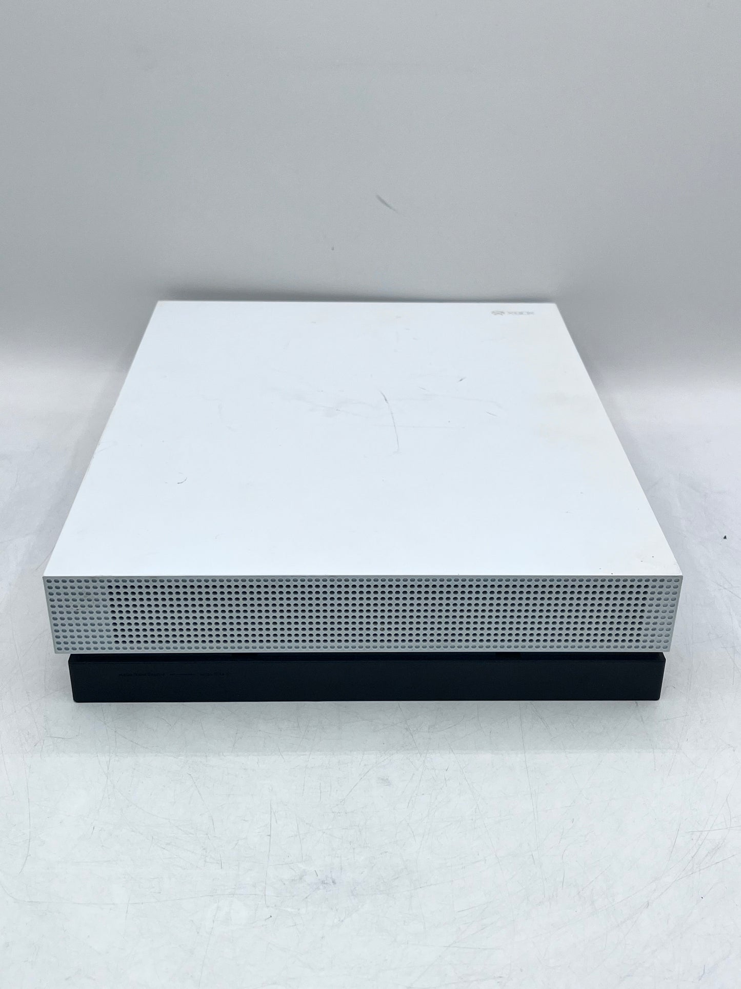 Microsoft Xbox One X 1TB Console 1787 - White TESTED