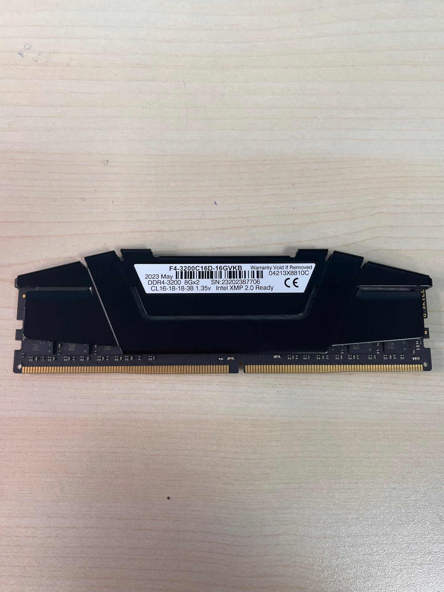 G.SKILL Ripjaws V Series 8GB DDR4-3600 Memory Module F4-3600C16D-16GVKC Black