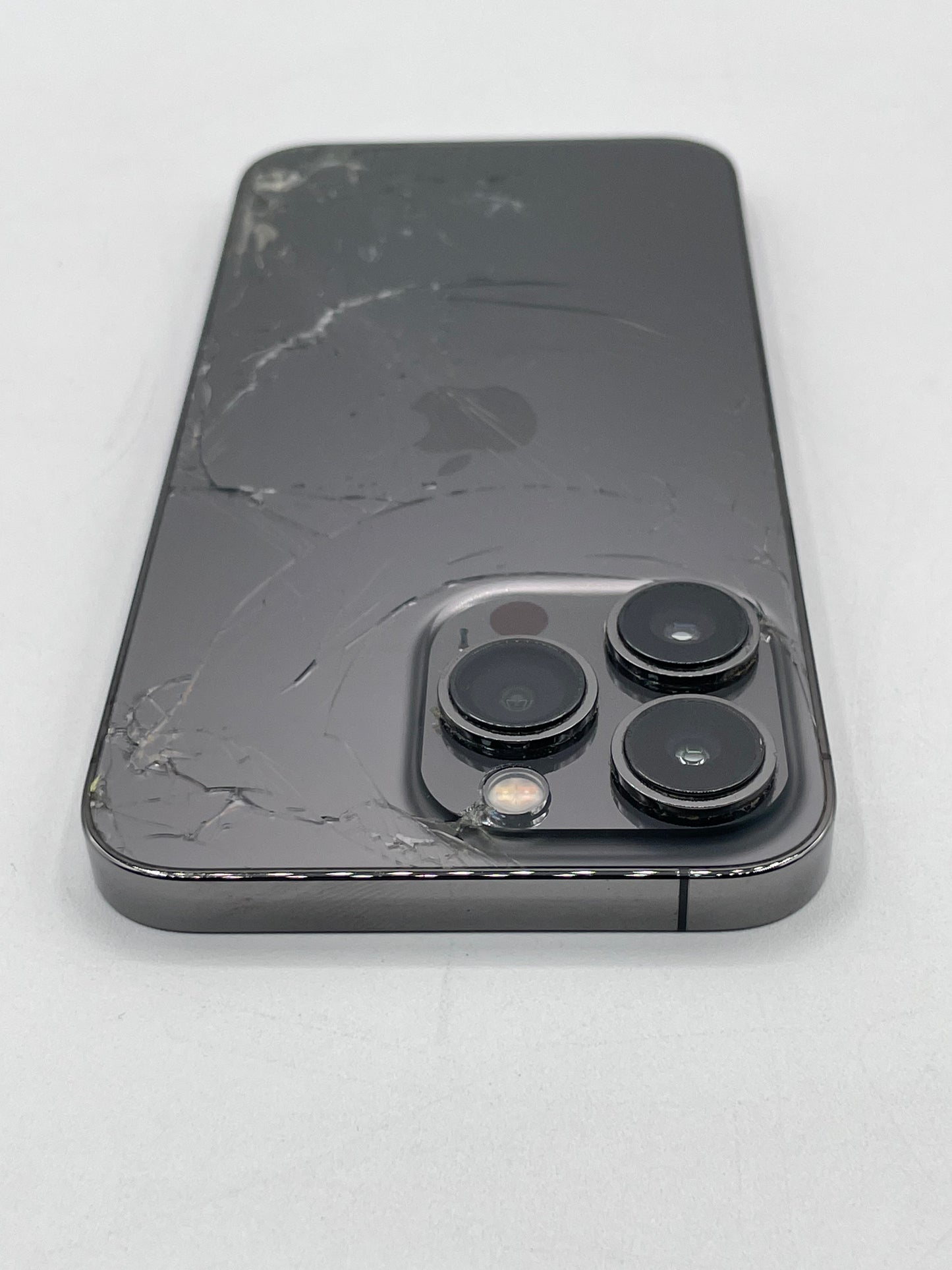 Unlocked Apple iPhone 13 Pro A2483 MLR63LL/A 256GB Space Gray