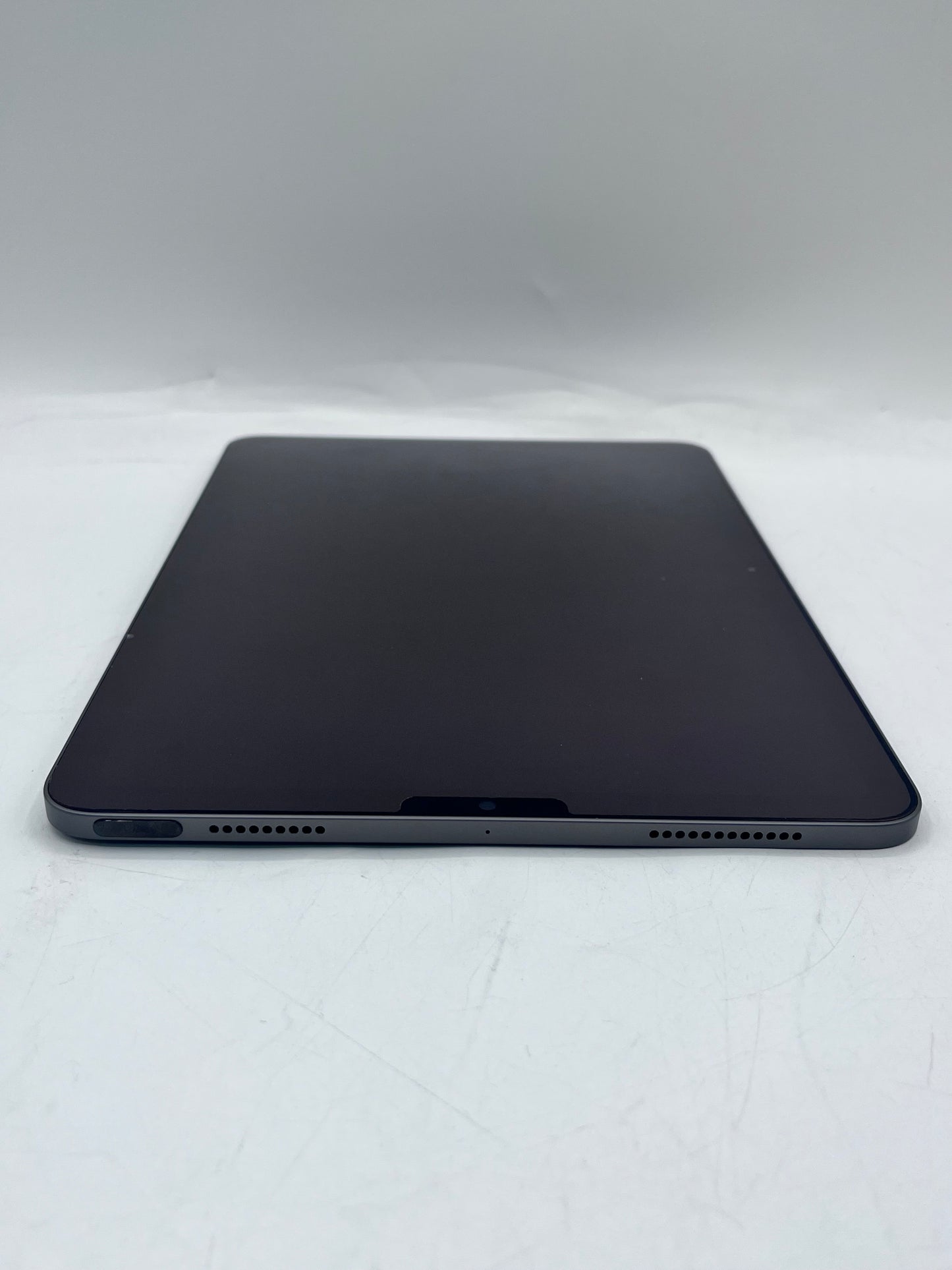 Apple iPad Air (5th Gen) A2588 MM9C3LL/A 64GB Space Gray