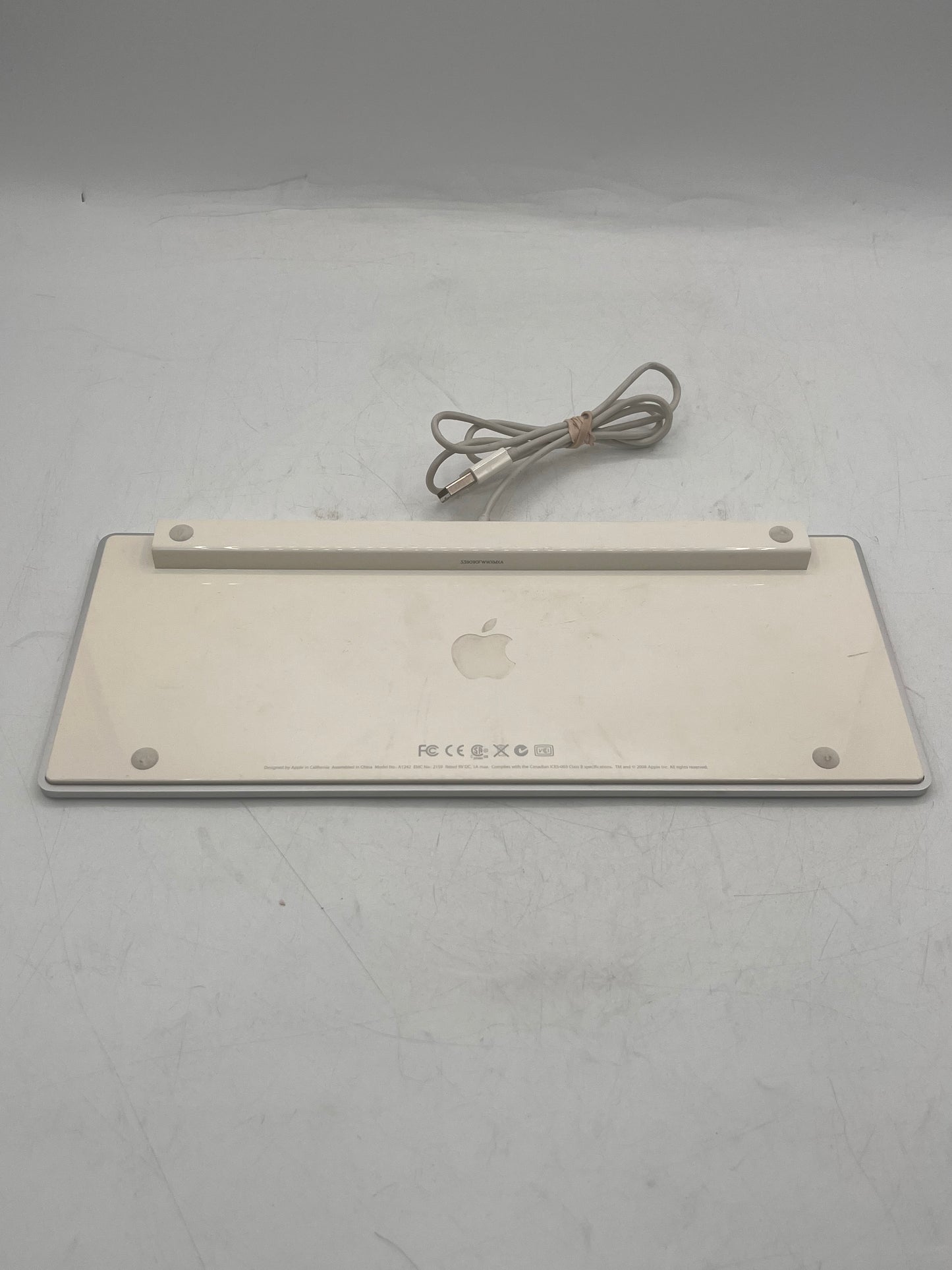Apple A1242 Wired USB Keyboard White
