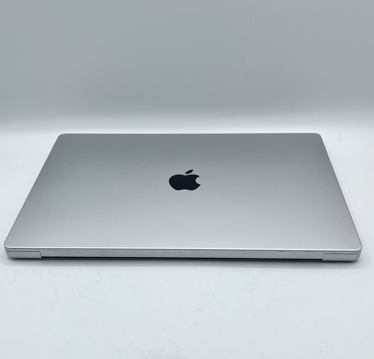 2023 Apple MacBook Pro A2991 MRW63LL/A 16" M3 Pro 36GB 512GB SSD AS IS