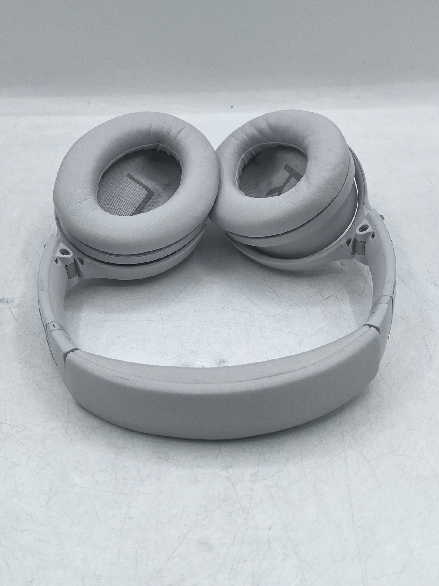 Bose QuietComfort 35 II Wireless Headphones - Beige