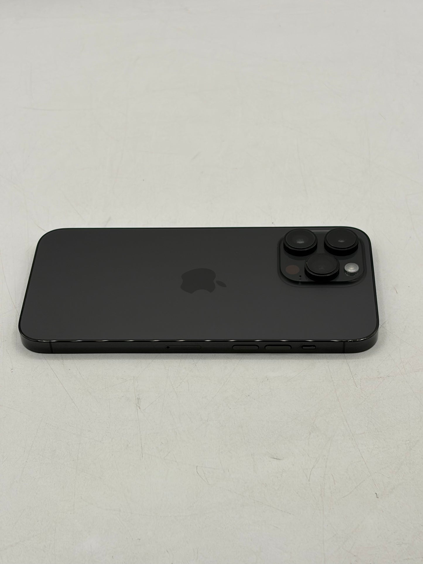 Unlocked Apple iPhone 14 Pro Max 256GB A2896 MQ873CH/A Black 83% BH