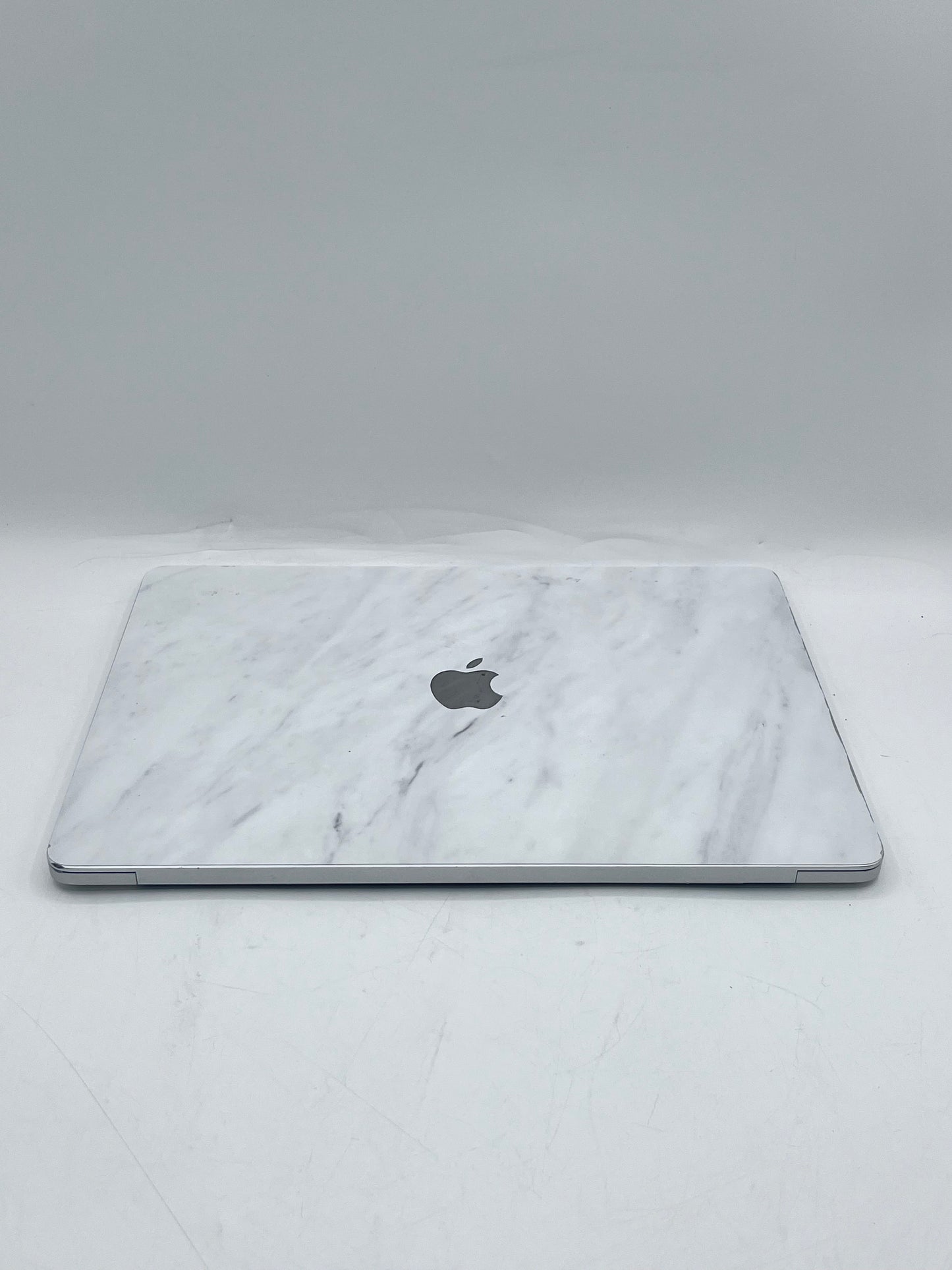 Apple MacBook Pro 13" A1708 i5 8GB 256GB 2016 Silver Free Shipping