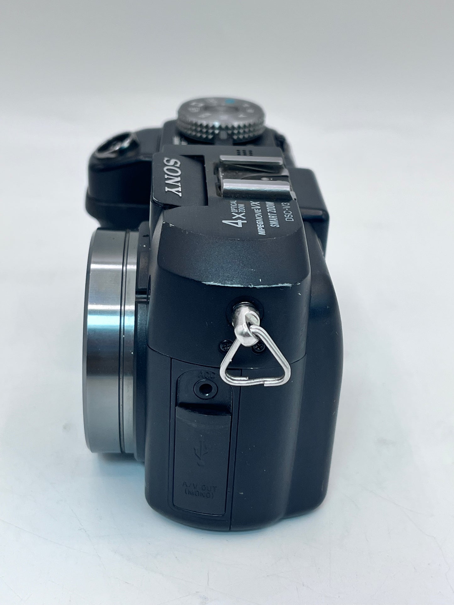 Sony Cyber-shot DSC-V3 7.2MP Digital Camera - Black - UNTESTED