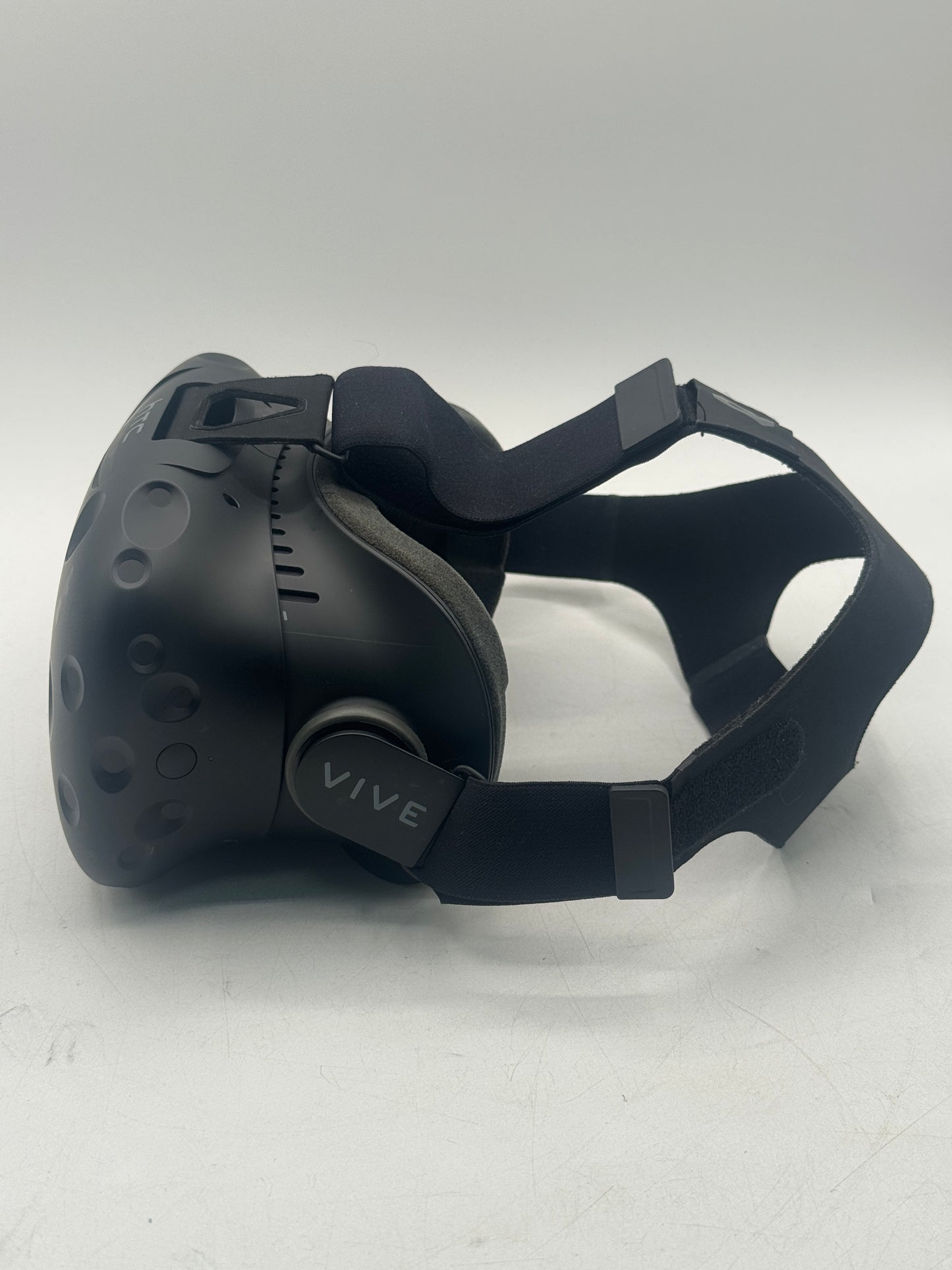 HTC Vive Virtual Reality Replacement Headset Only (260094) Free Shipping