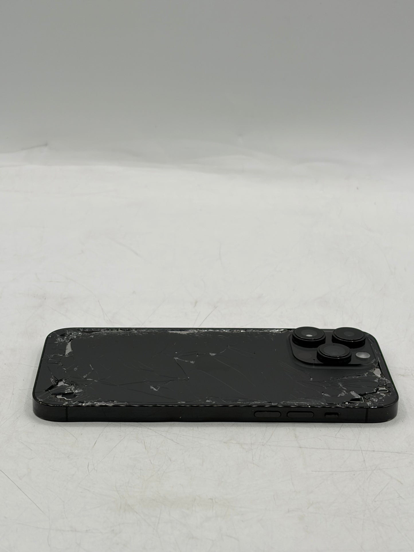 Unlocked Apple iPhone 14 Pro Max 128GB A2651 MQ8N3LL/A Black CRACKED BACK