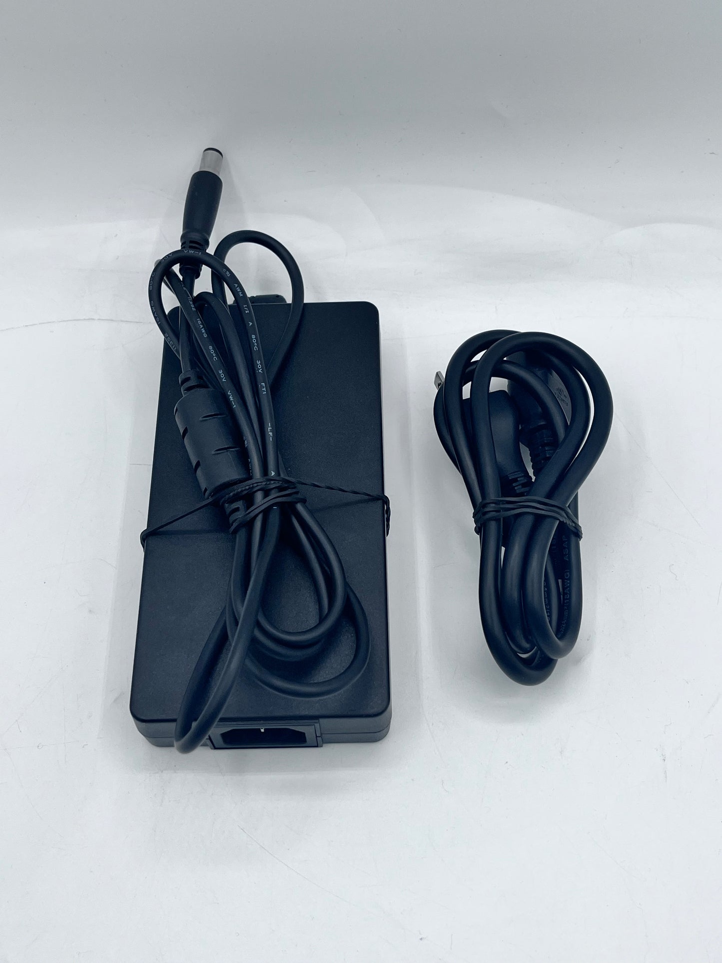 CalDigit TS3 Plus Thunderbolt 3 Docking Station w/ OEM Power Adapter Tested Free Shipping