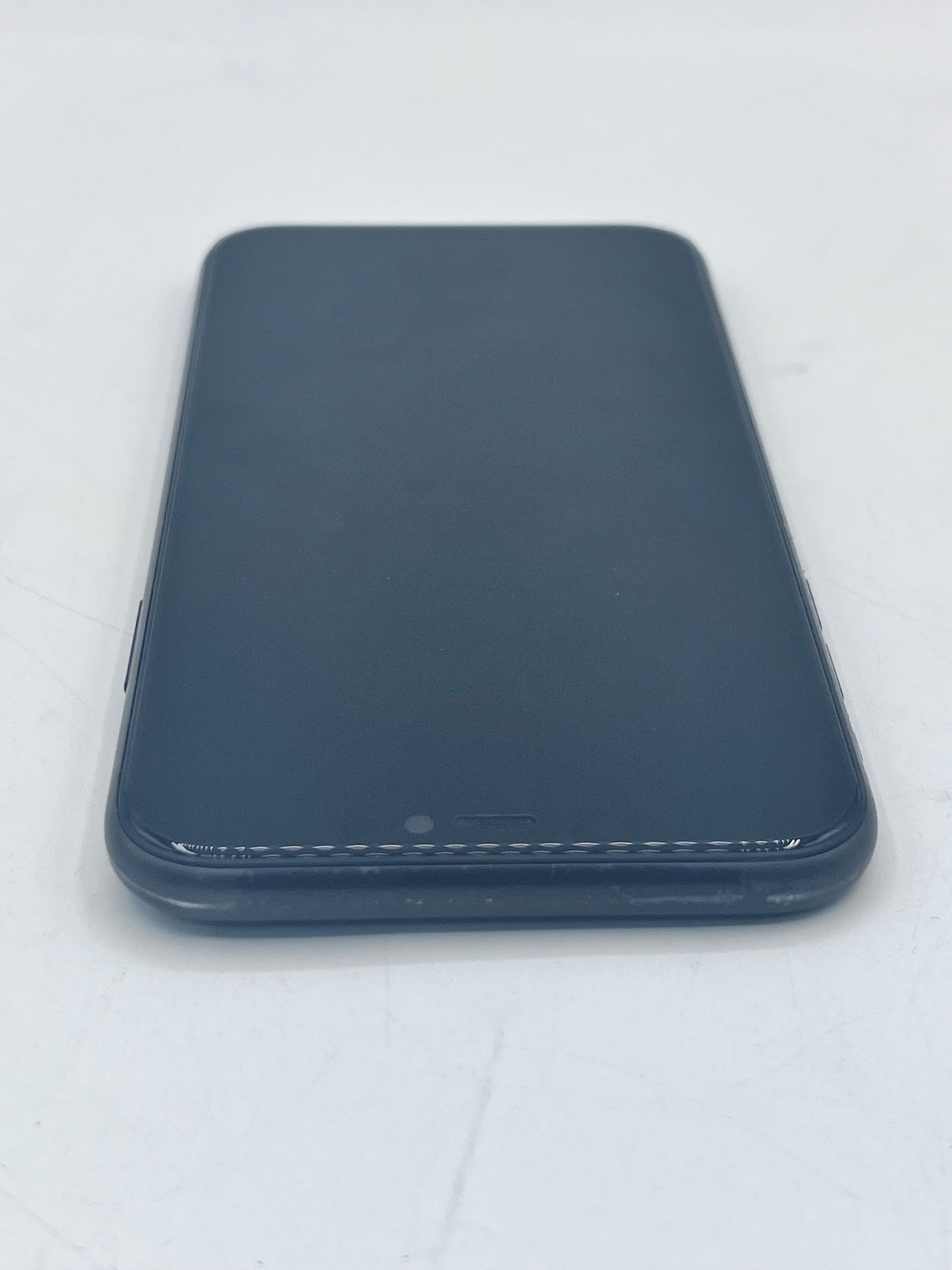 Unlocked Apple iPhone 11 6.1" MWKM2LL/A A2111 64GB 4GB - Black