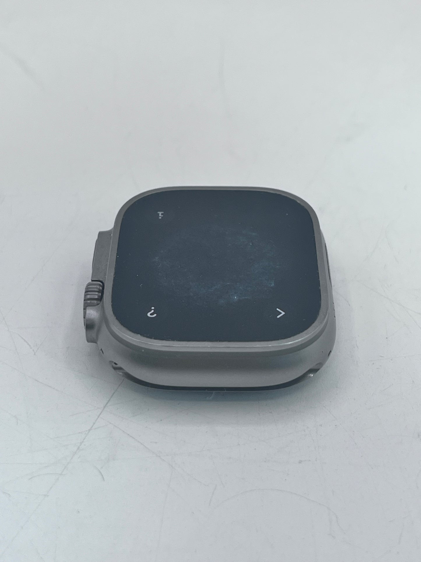 Apple Watch Ultra 2 49mm A2986 MREP3LL/A Natural Titanium Battery Health 100%