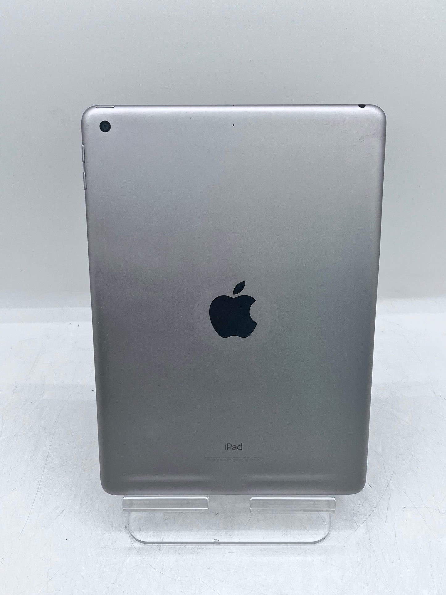 Apple iPad (5th Gen) A1822 32GB WiFi - Space Gray
