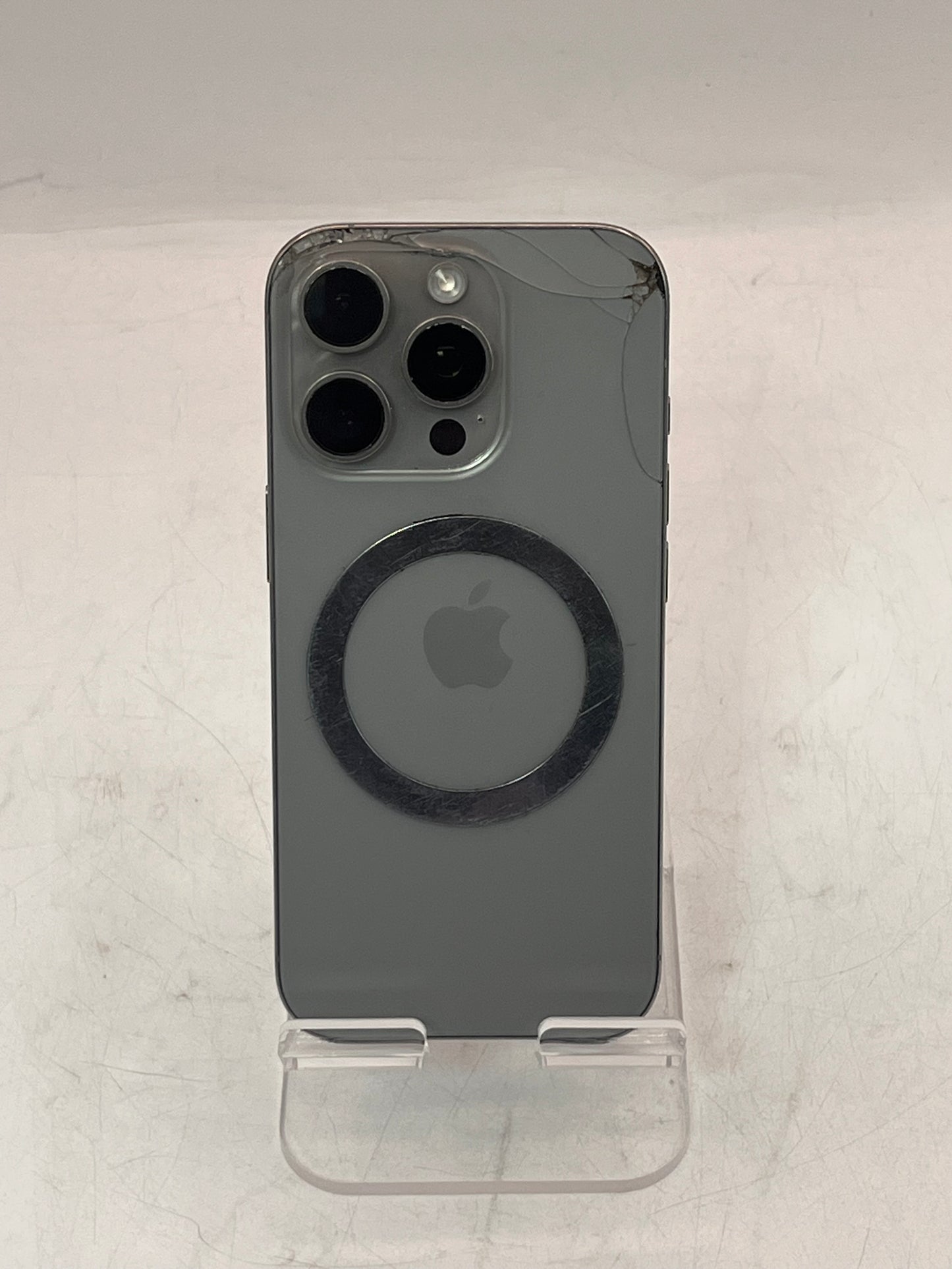 T-Mobile Apple iPhone 16 Pro MYMK3LL/A A3083 256GB -Silver