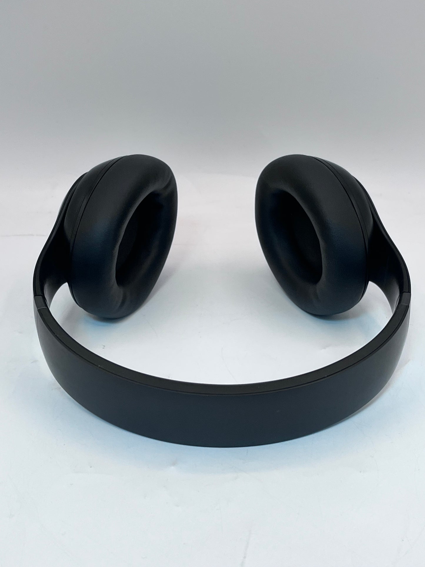 Beats Studio Pro Headphones - Black