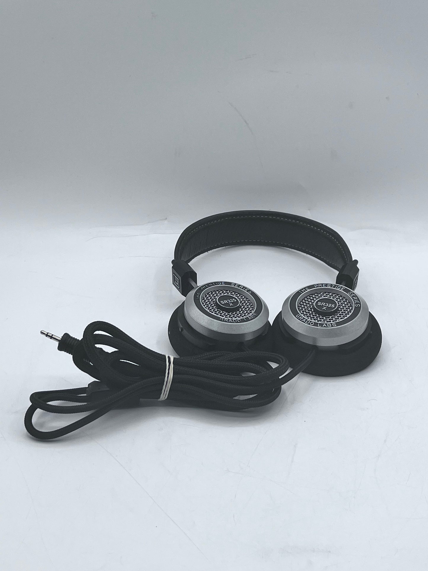 Grado Labs SR325x Prestige Series Headphones Wired