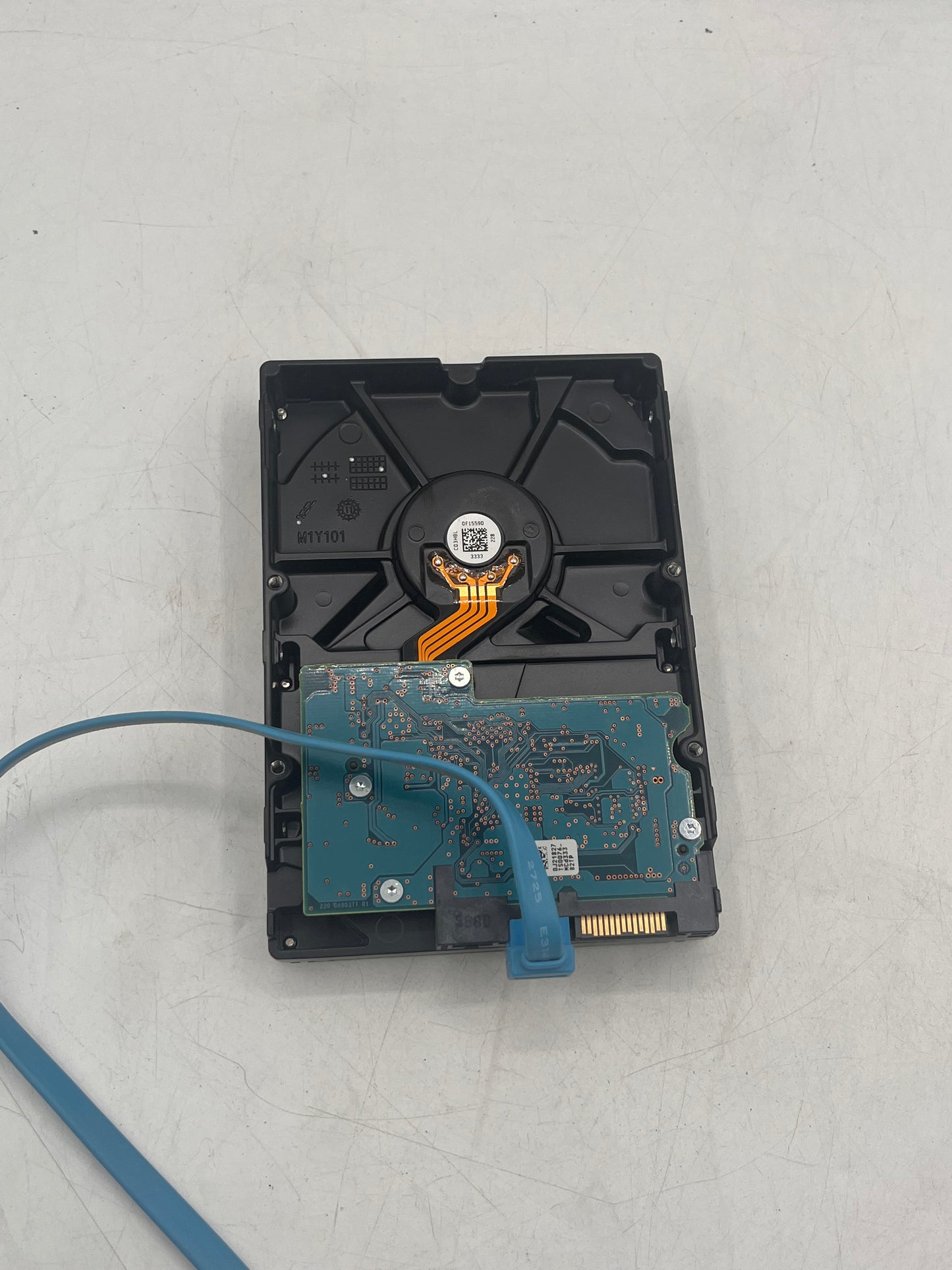 Toshiba 1TB Desktop Internal 7200 RPM 3.5 inch SATA 6 Gb/s DT01ACA100 HDD