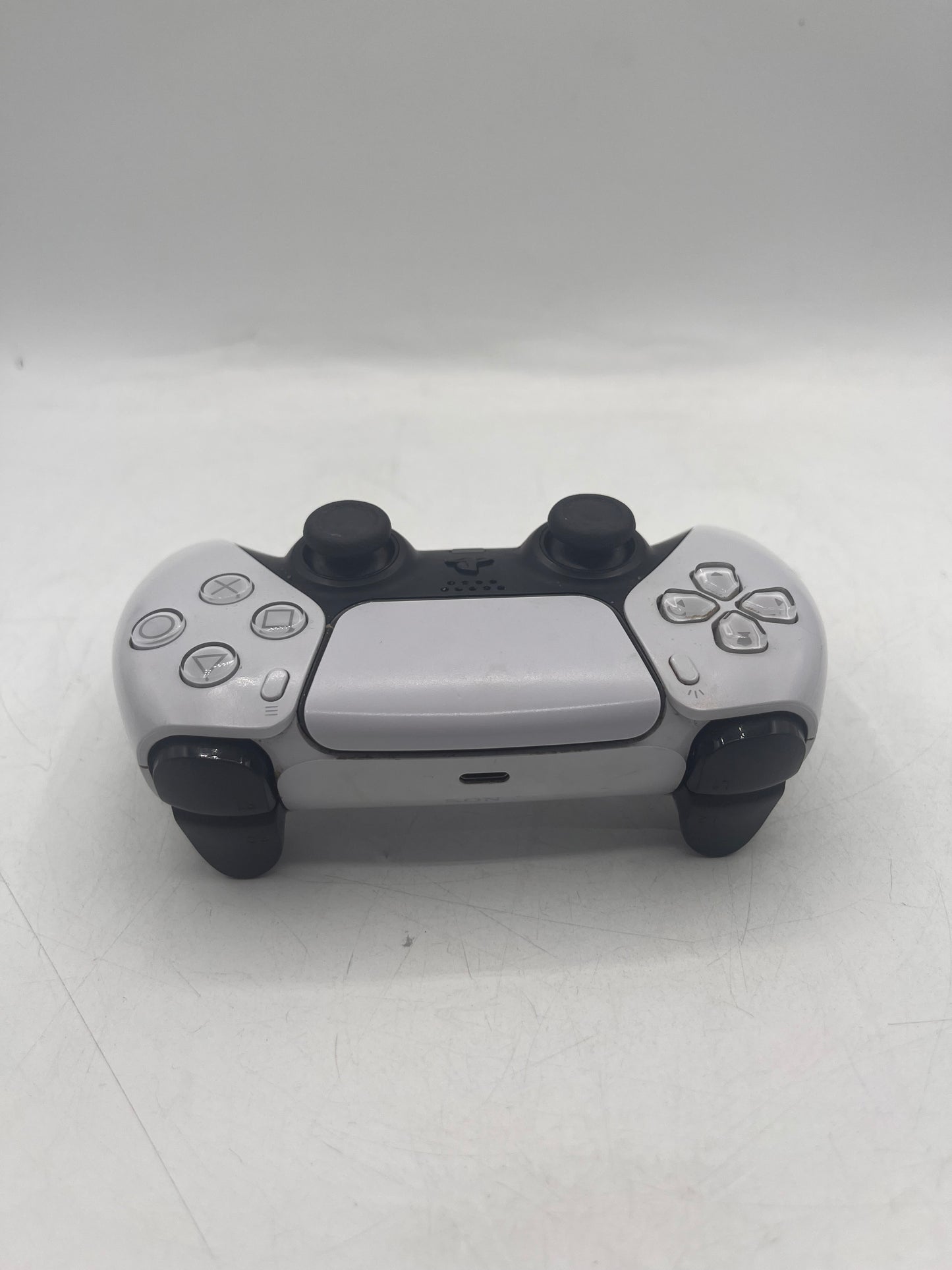 Sony PlayStation 5 Digital Edition CFI-1015B 825GB White w/ 1 Controller