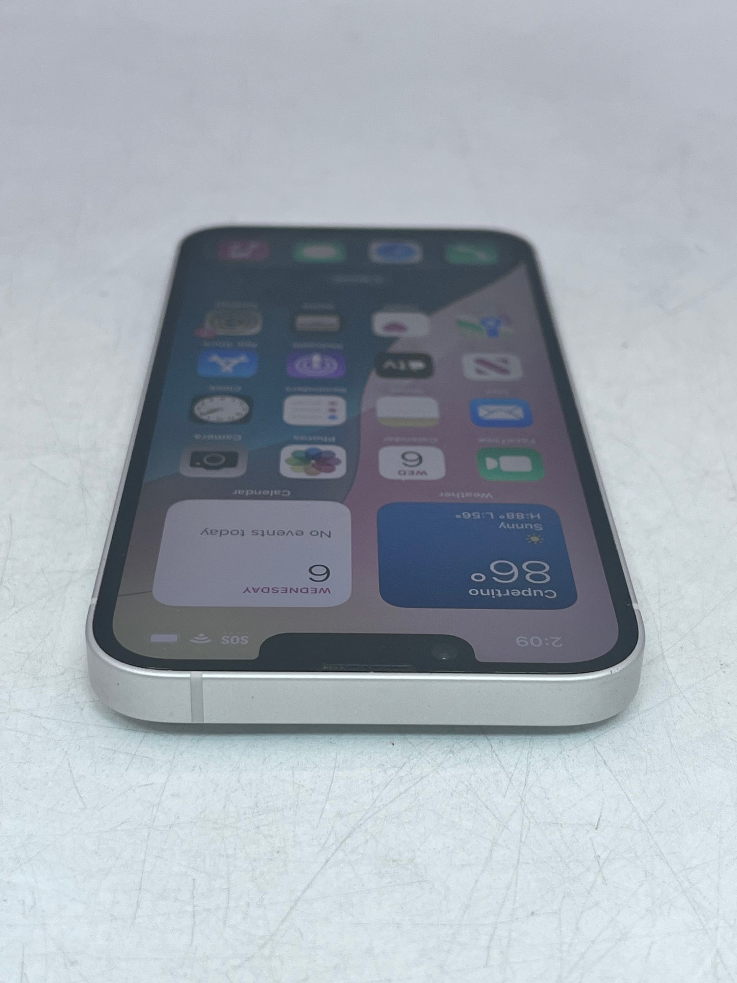 Apple iPhone 14 A2649 MPUN3LL/A 128GB Unlocked - White