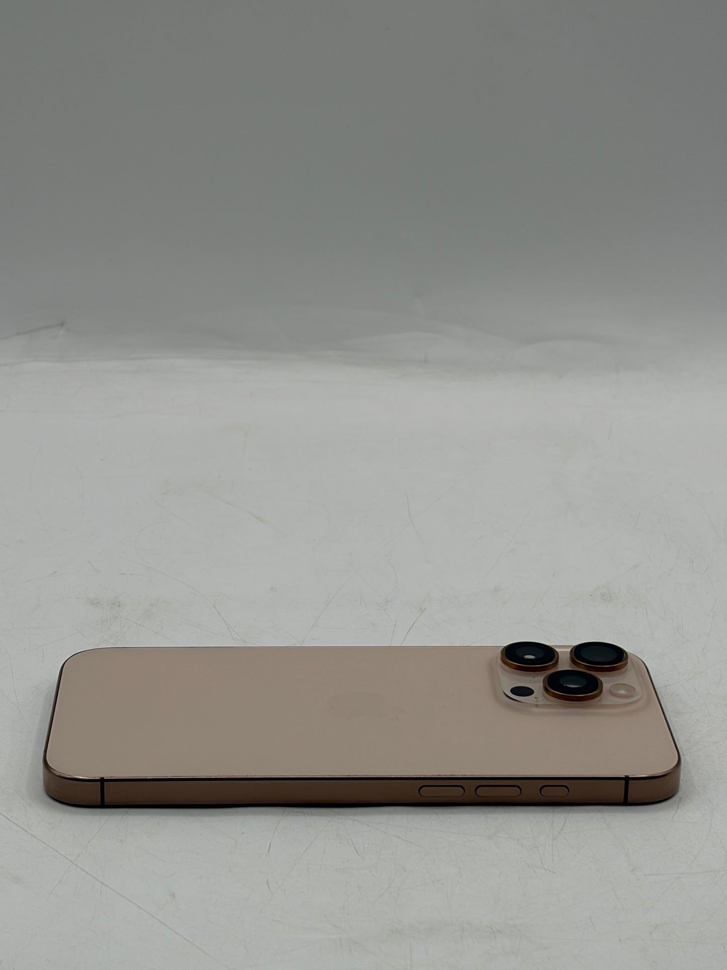Unlocked Apple iPhone 16 Pro Max 256GB Desert Titanium A3084 MYW53LL/A 96% BH