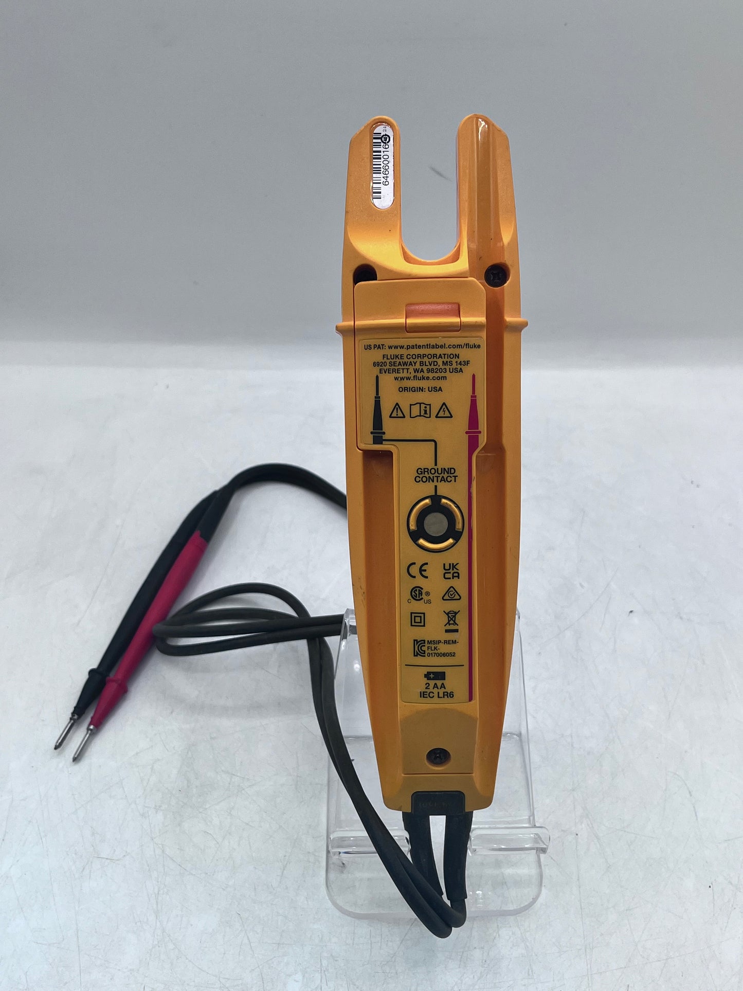 Fluke T6-600 Electrical Tester Handheld Digital CAT IV Backlight