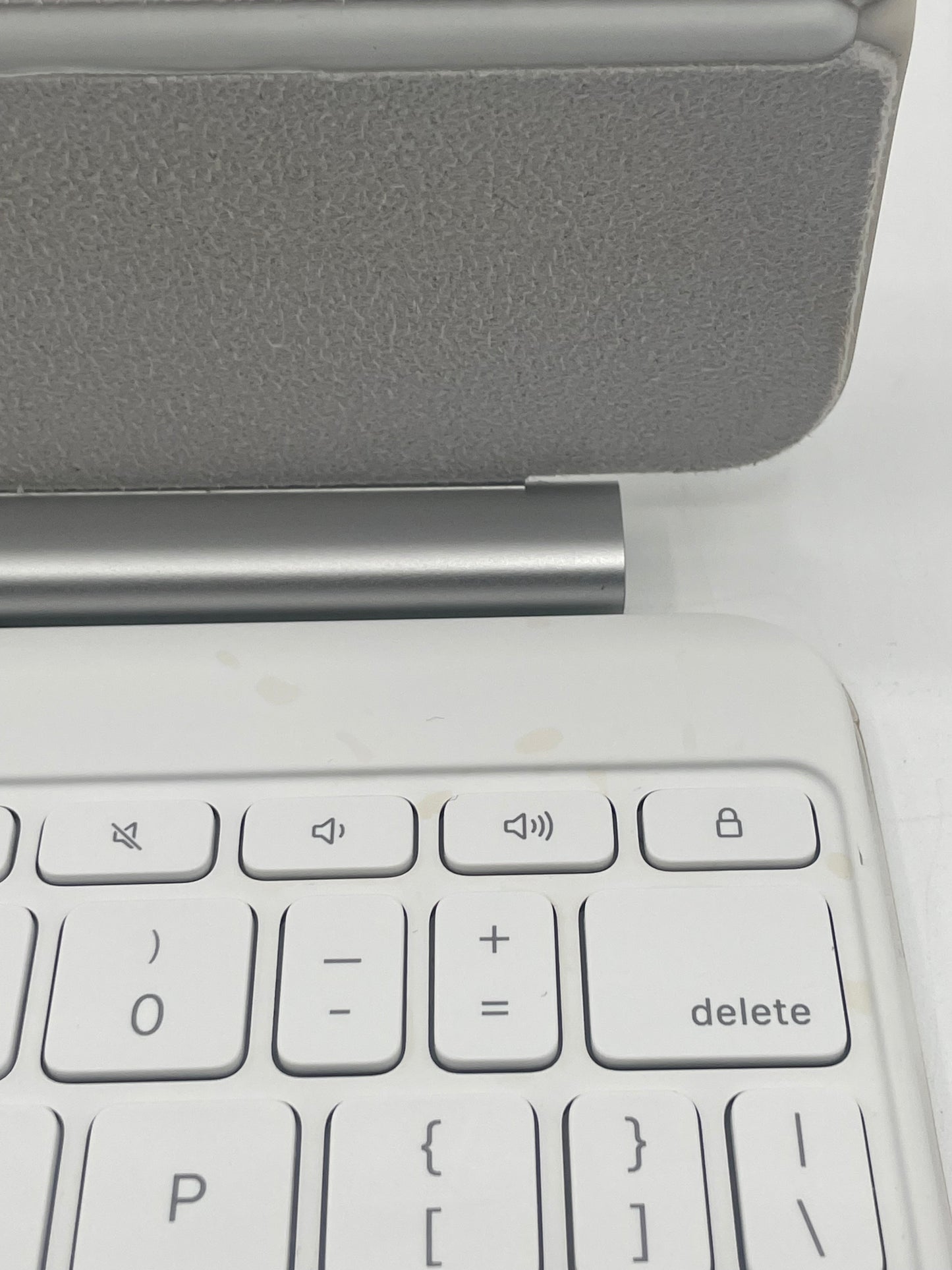 Apple Magic Keyboard for iPad Air 11" A3339 MDFV4LL/A - White