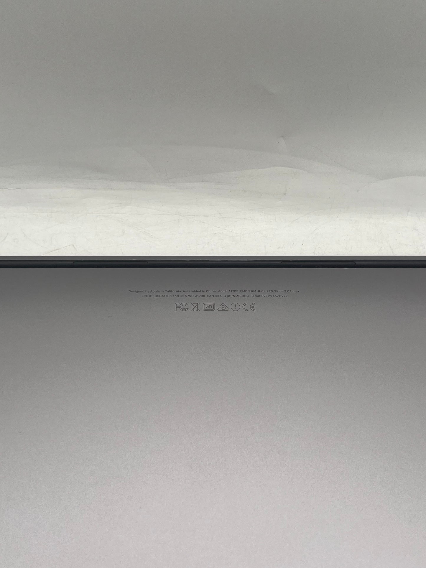 Apple MacBook Pro 13" A1708 2017 Core i5 8GB 128GB Space Gray NO OS