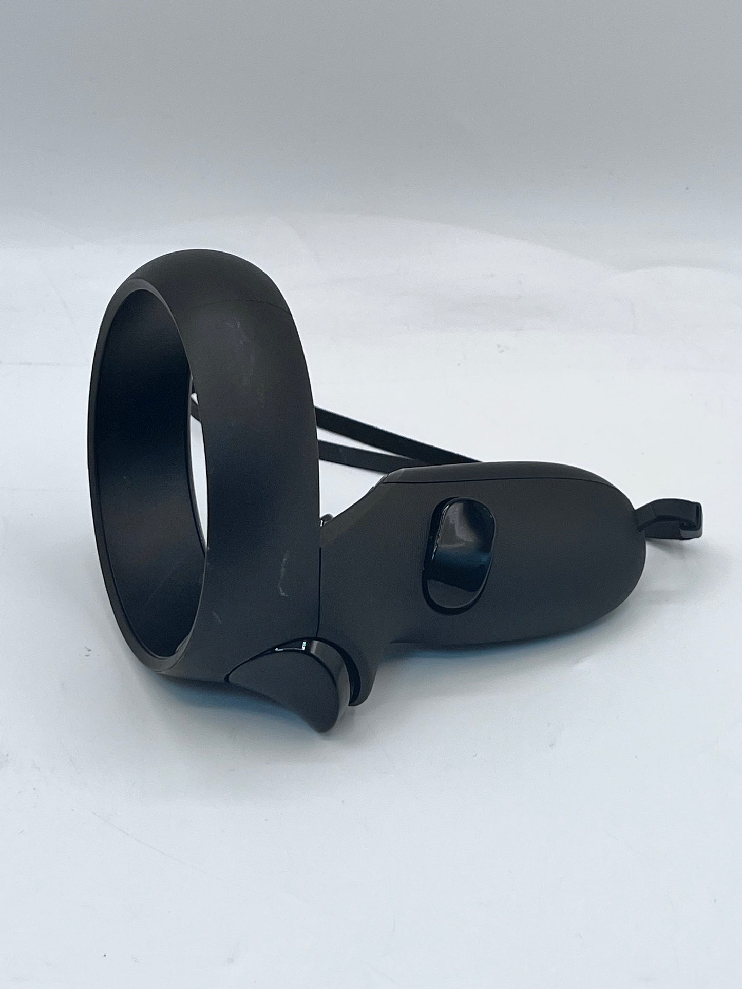 Meta Oculus Quest 1 64GB VR Headset Black - Standalone Virtual Reality System