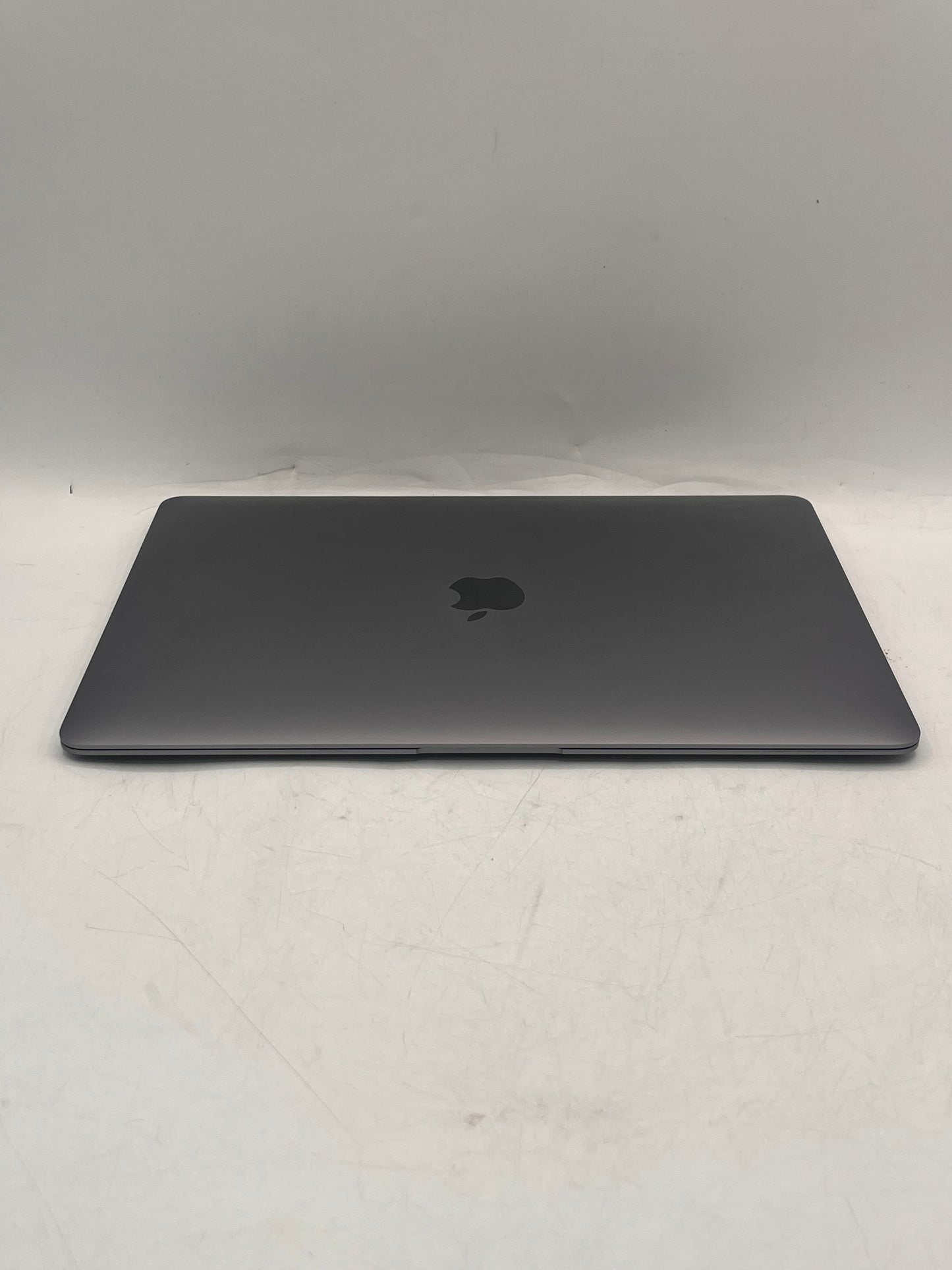 Apple MacBook Air 13" A1932 2019 Core i5 8GB 256GB Space Gray