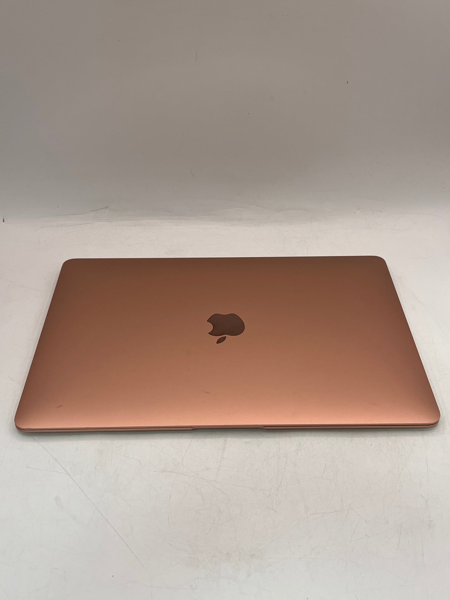 2019 Apple MacBook Air 13.3" i5 1.6GHz 8GB RAM 128GB SSD Rose Gold A1932 77 Cycle Count