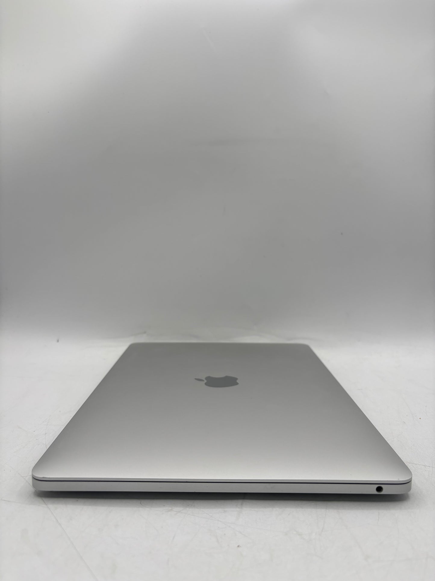 2022 Apple MacBook Pro 13" M2 8GB 256GB A2686 MNEP3LL/A Silver