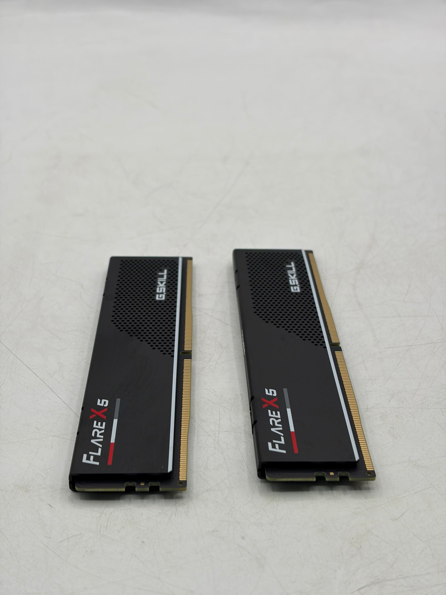 G. Skill Flare X5 32GB (2X16GB) DDR5-6000 CL36 F5-6000J3636F16GX2-FX5