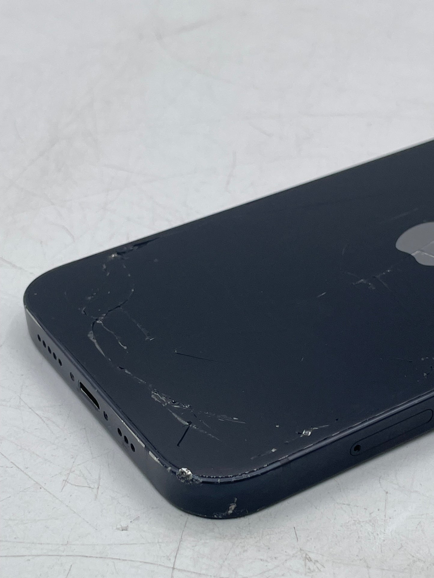 Unlocked Apple iPhone 12 64GB A2172 MGEF3LL/A Black READ