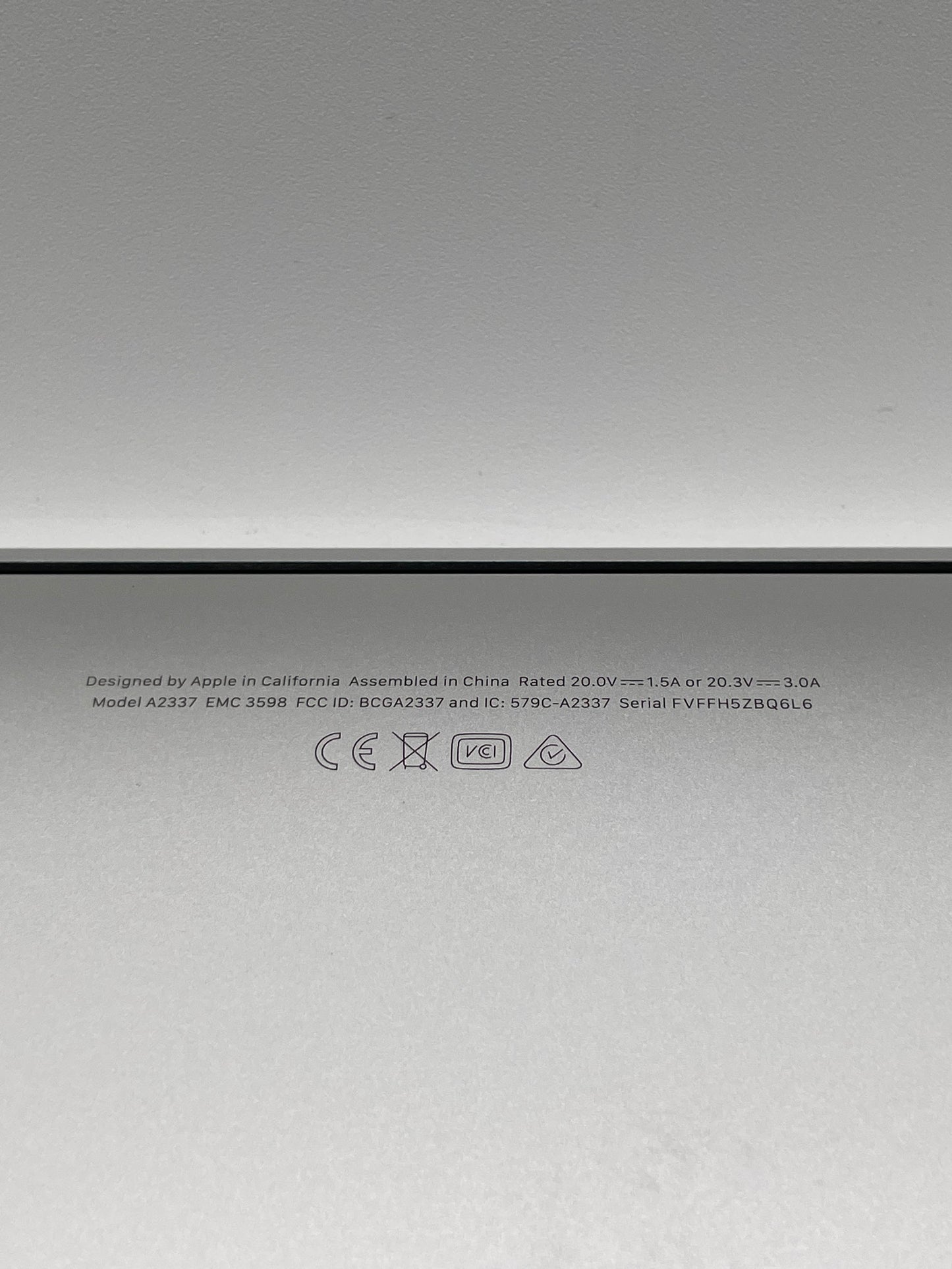 2020 Apple MacBook Air 13.3" M1 7C 8GB 128GB A2337 REMOTELY MANAGED BYPASSED