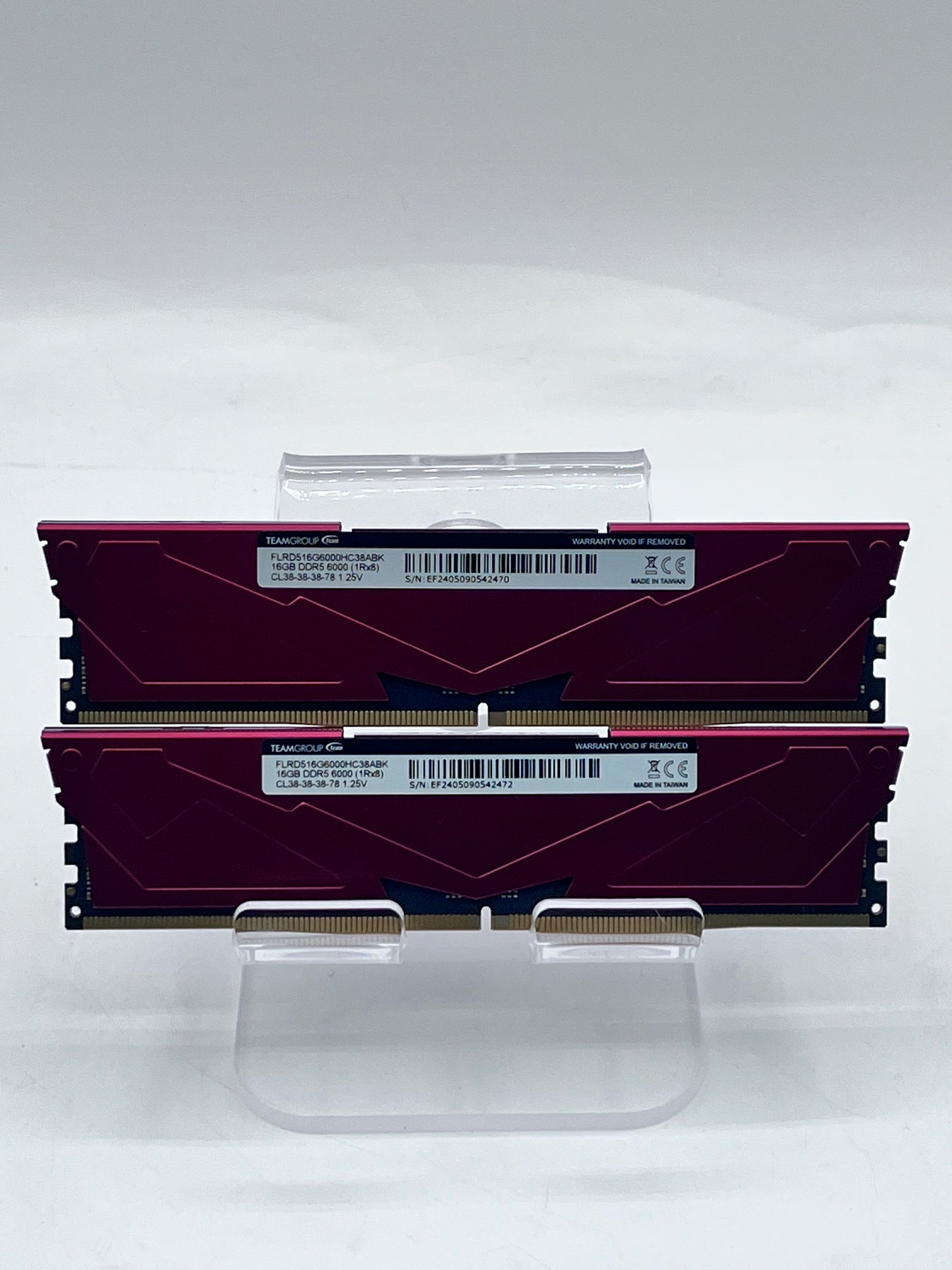 TEAMGROUP True Force Vulcan 32GB (16GBX2) Computer Part Red