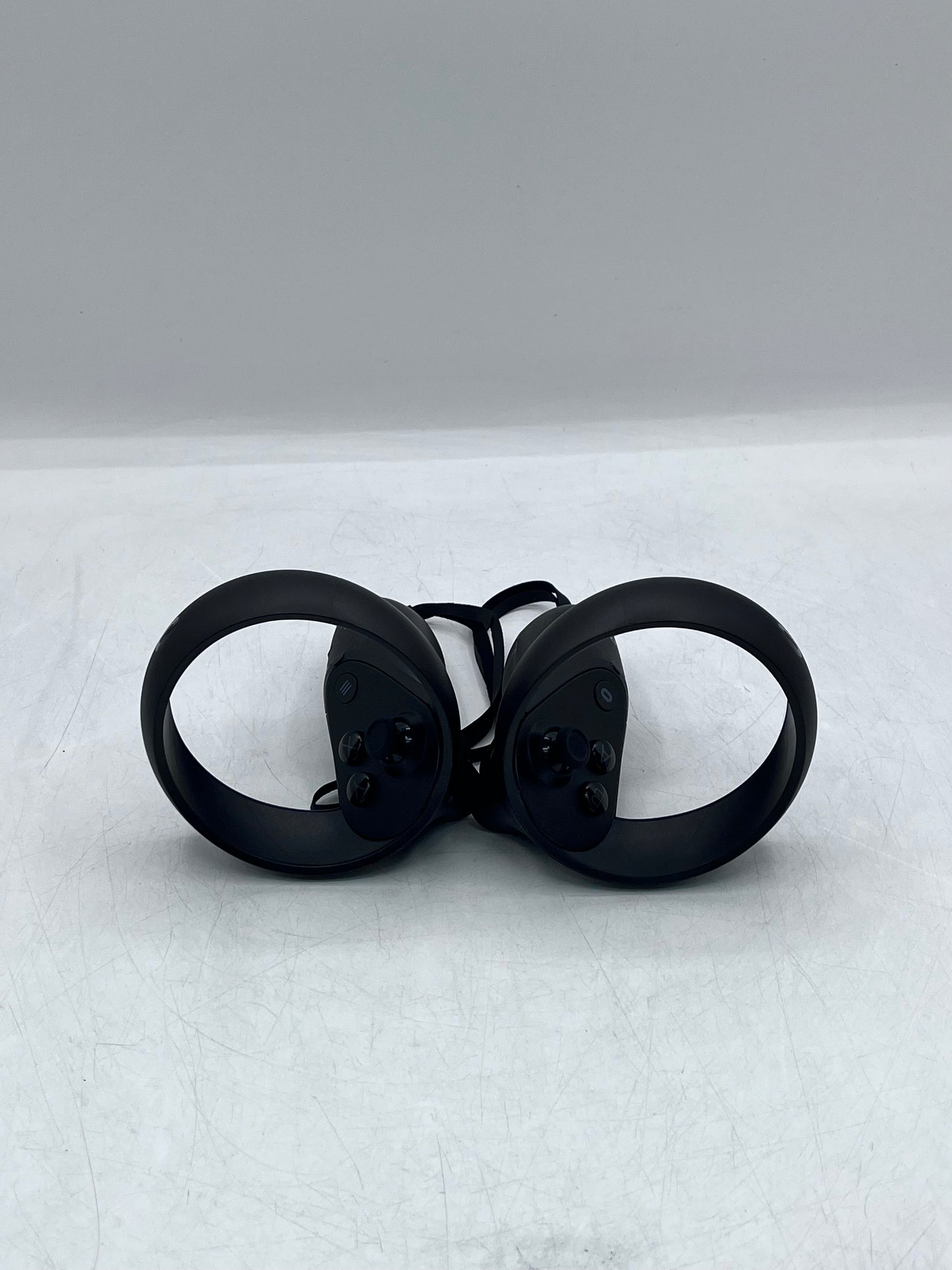 Oculus Quest 1 VR Gaming Headset 128GB 2 Controllers, Box - Black - Used