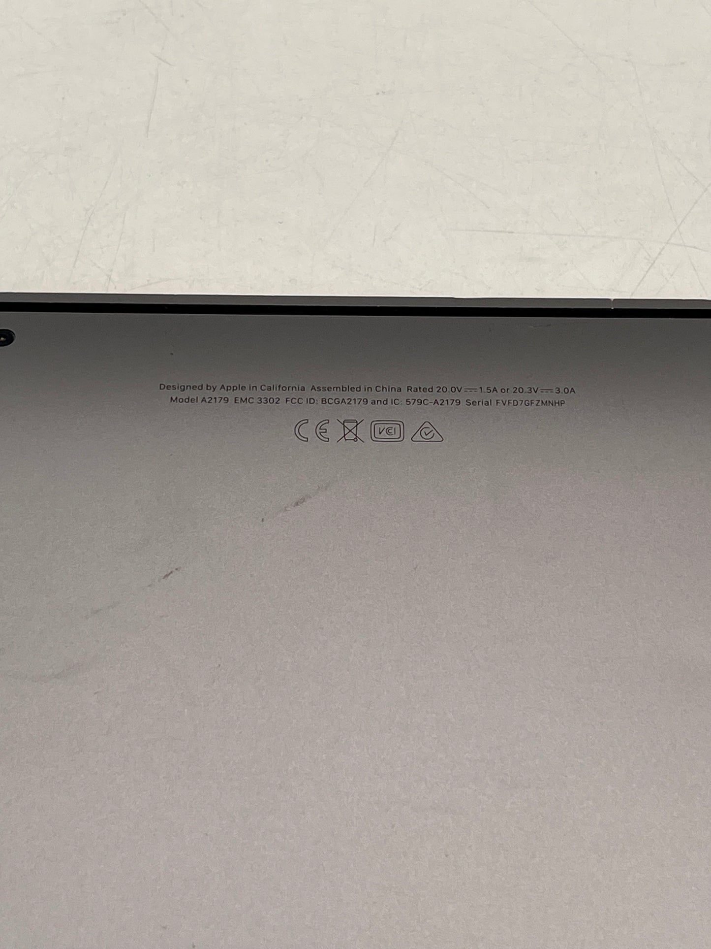 2020 Apple MacBook Air 13" Retina A2179 Core i5 8GB 256GB - Space Gray