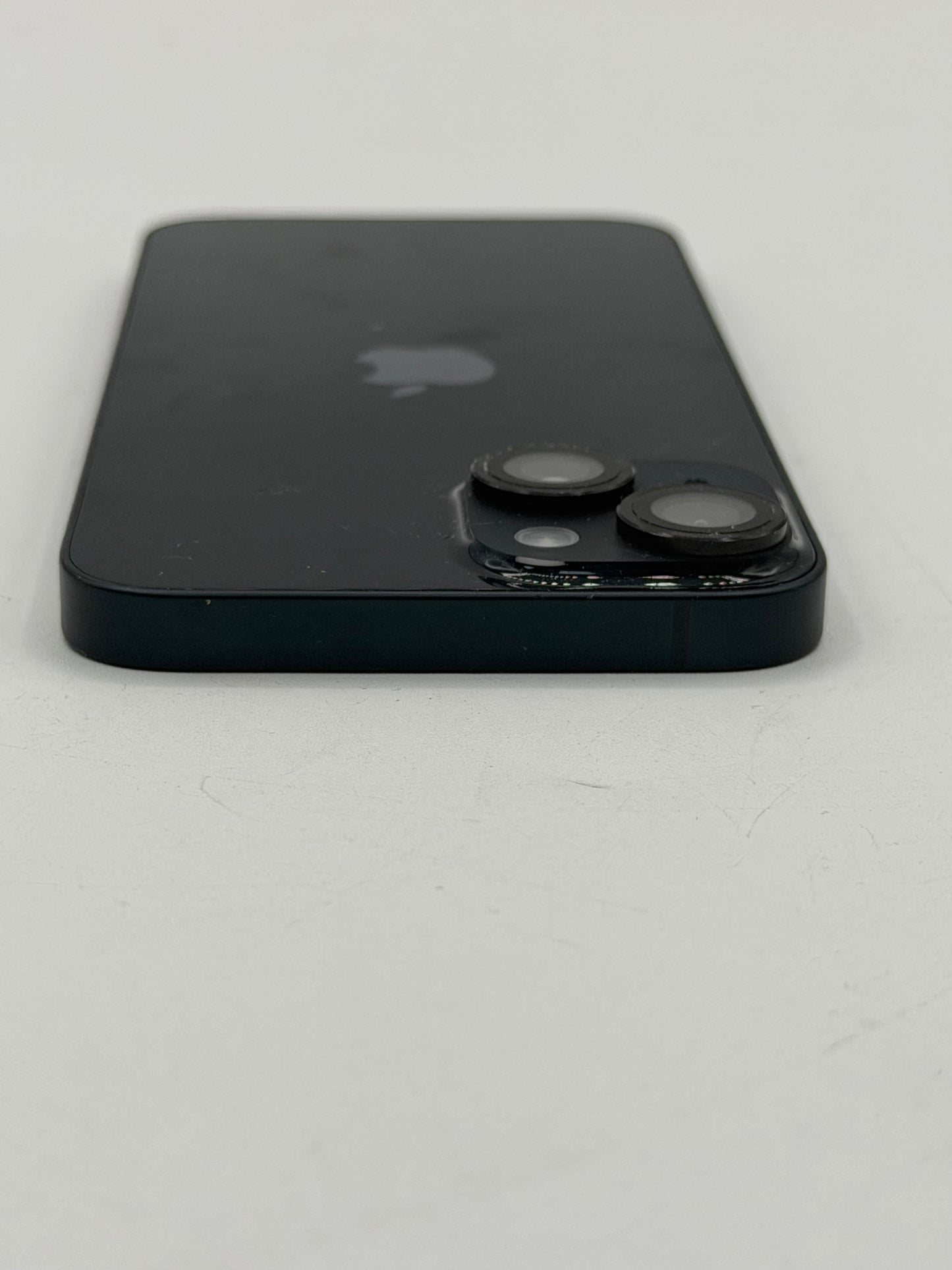 Apple iPhone 14 6.1" 128GB MPUA3LL/A A2649 88% BH