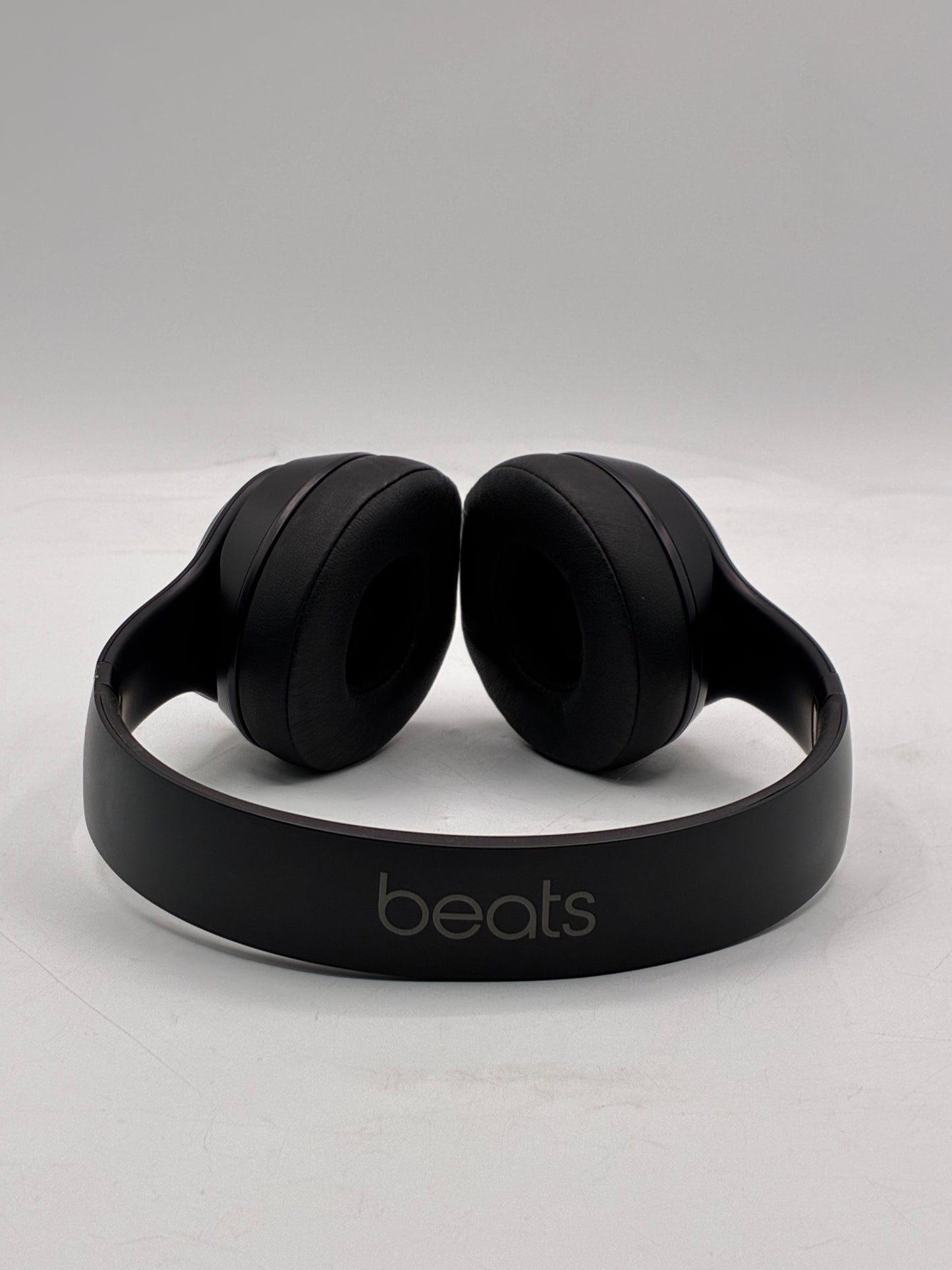 Beats Solo 3 Headphones Black with Carrying Case