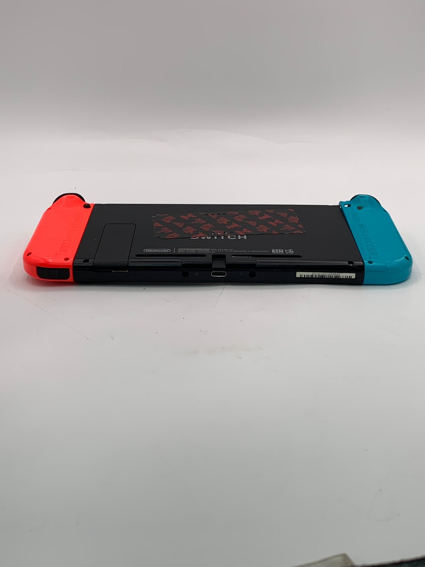 Nintendo Switch (HAC-001) 2017 Multi-Colored ( Blue Joycon does not work)