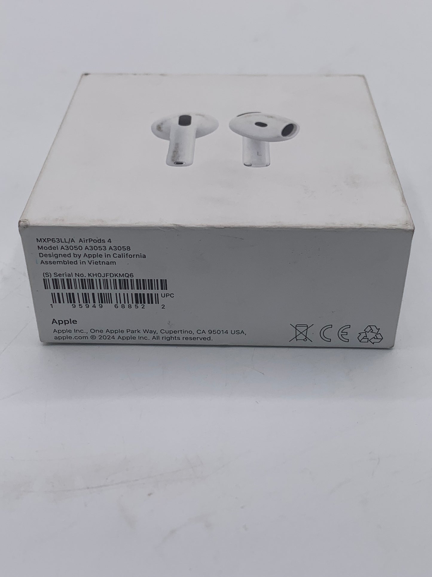 Apple Airpods 4th Gen Complete Set White New In Box