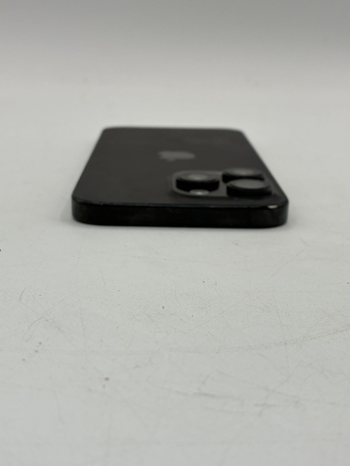 Unlocked Apple iPhone 16 Pro Max 256GB Black Titanium 95%BH Cracked Back
