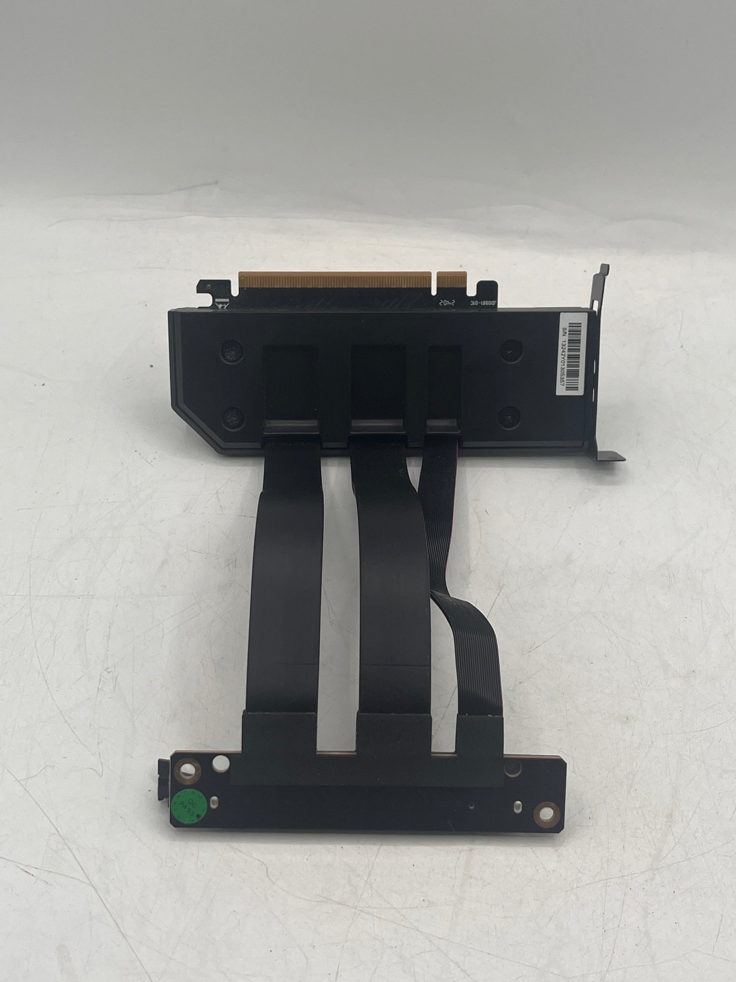 HYTE PCIE40 Luxury PCIe Gen 4.0 Riser Card Cable - Black